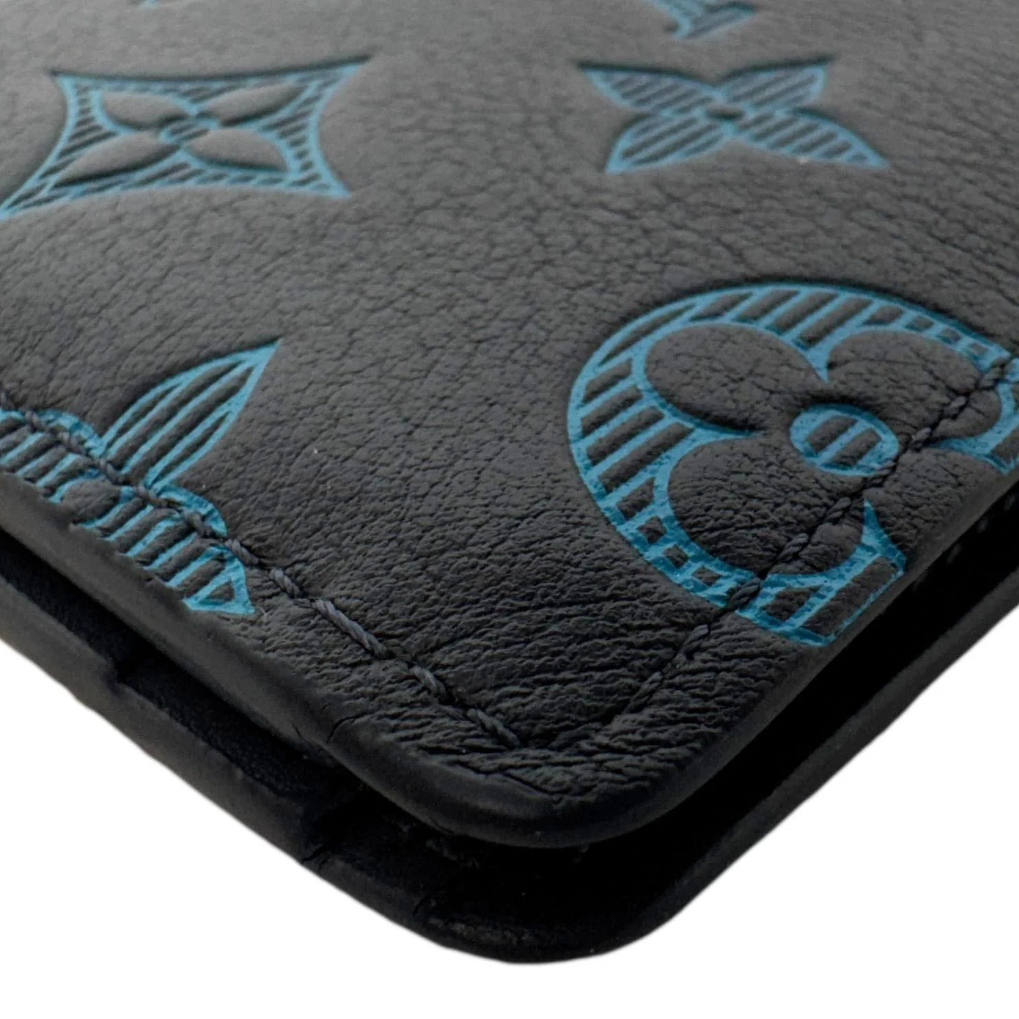 LOUIS VUITTON Multiple Bi-fold Monogram Shadow Wallet Blue - Image 7
