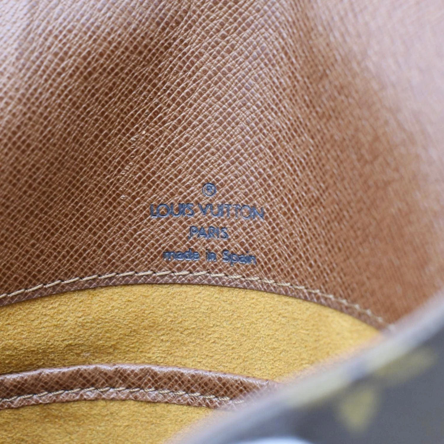 LOUIS VUITTON Musette Salsa Monogram Canvas Shoulder Bag Brown - Image 14