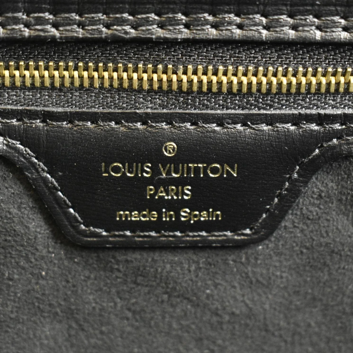 LOUIS VUITTON Game On Neverfull Monogram Canvas Shoulder Bag White - Image 12
