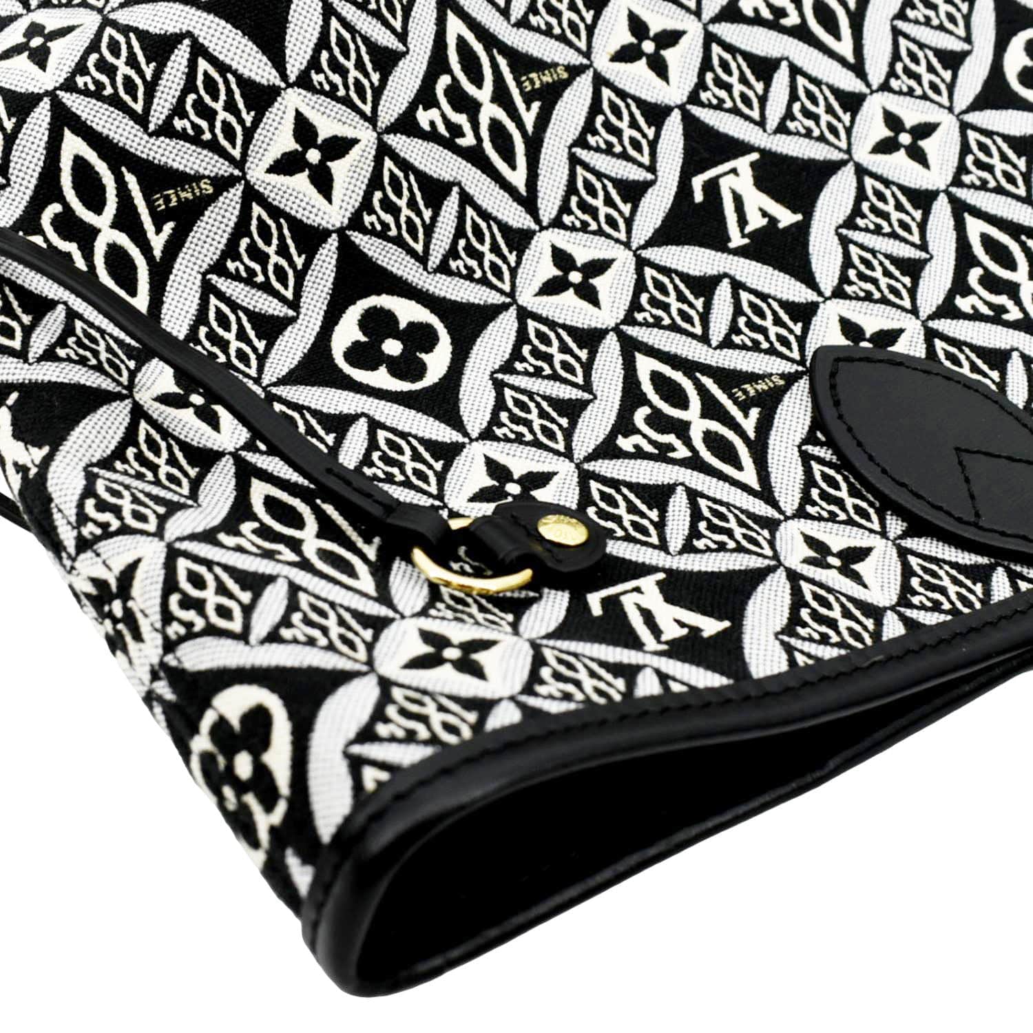 LOUIS VUITTON Since 1854 Neverfull MM Jacquard Shoulder Bag Grey - Image 5