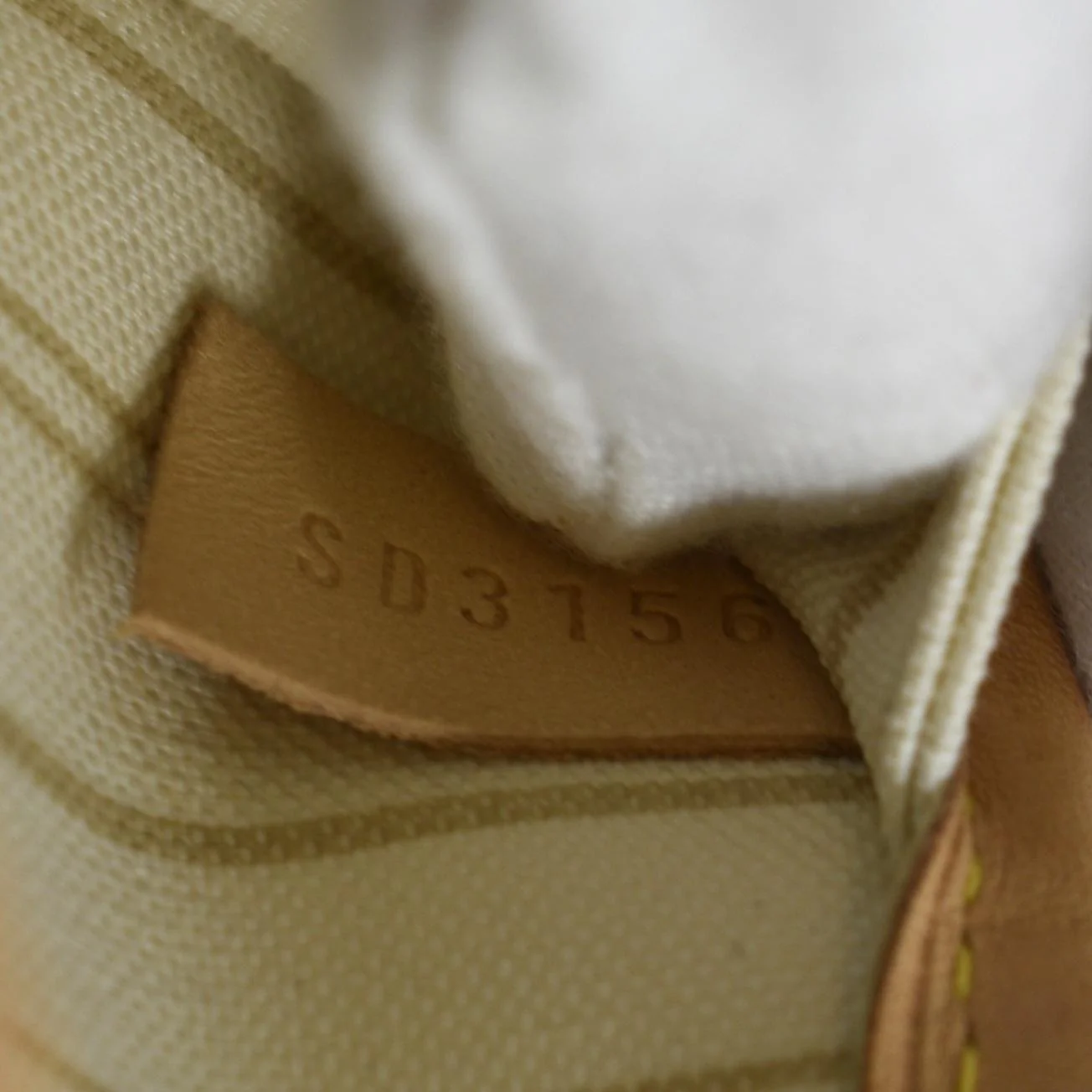 LOUIS VUITTON Neverfull MM Damier Azur Shoulder Bag White - Image 14
