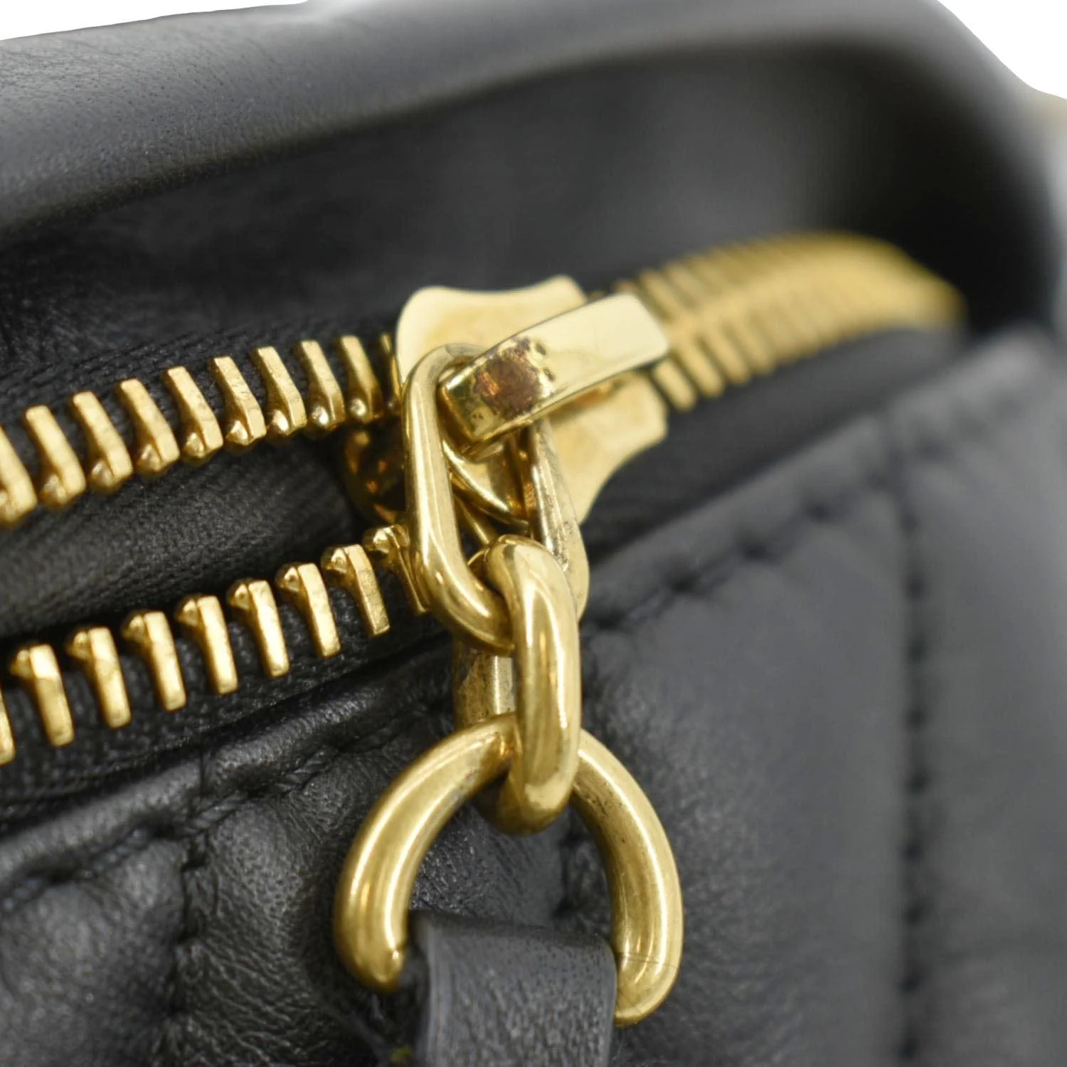 LOUIS VUITTON New Wave Quilted Leather Bumbag Black - Image 14
