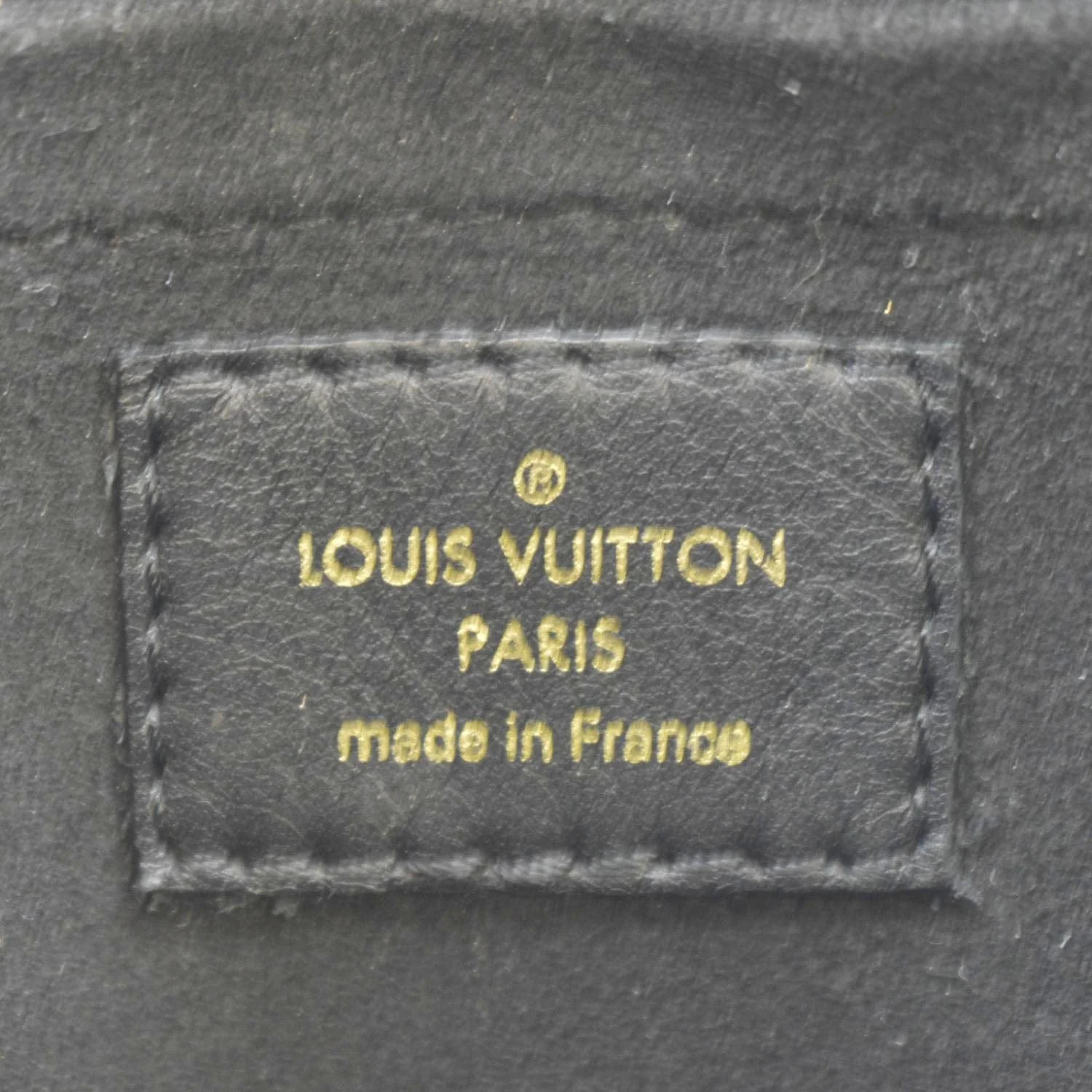 LOUIS VUITTON New Wave Quilted Leather Camera Bag Black - Image 11