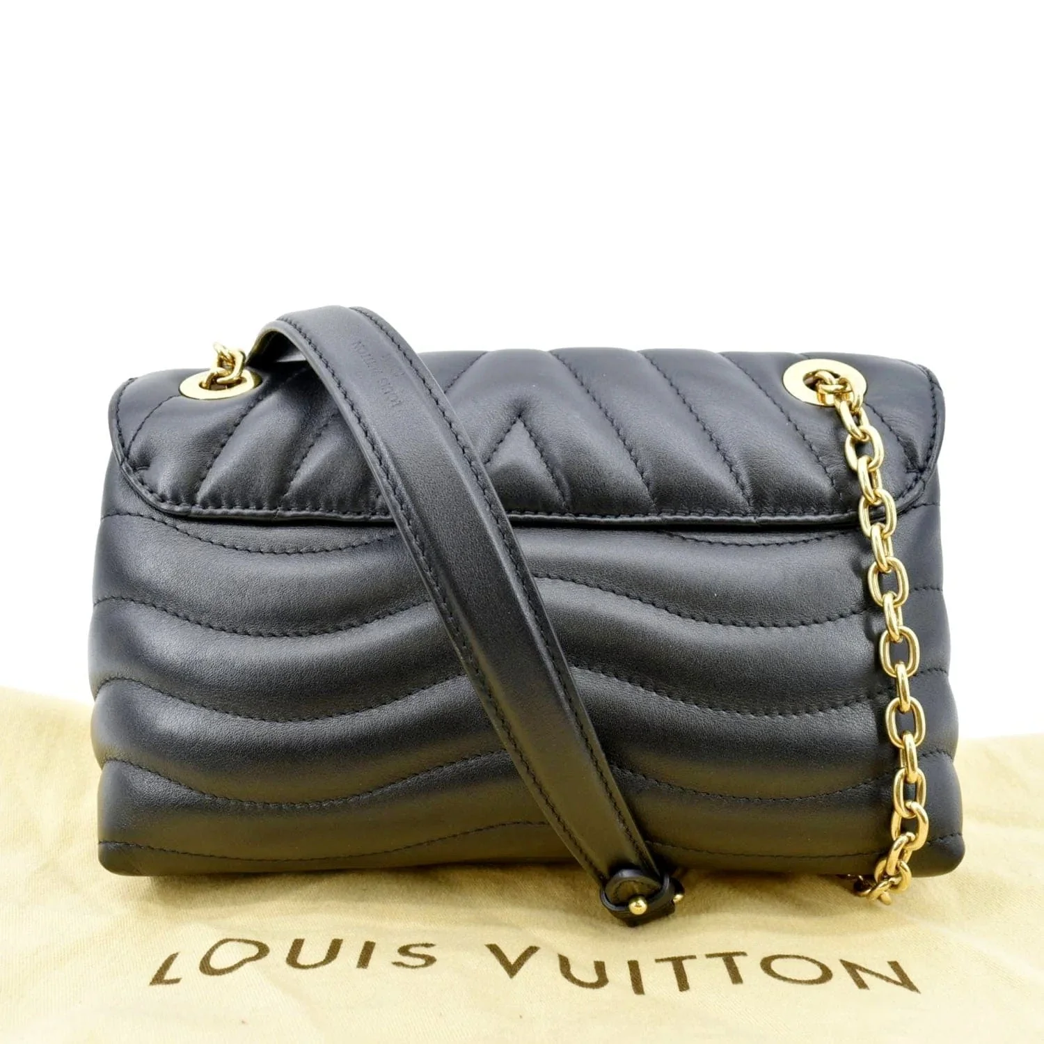 LOUIS VUITTON New Wave Chain Leather Crossbody Bag Black - Image 3