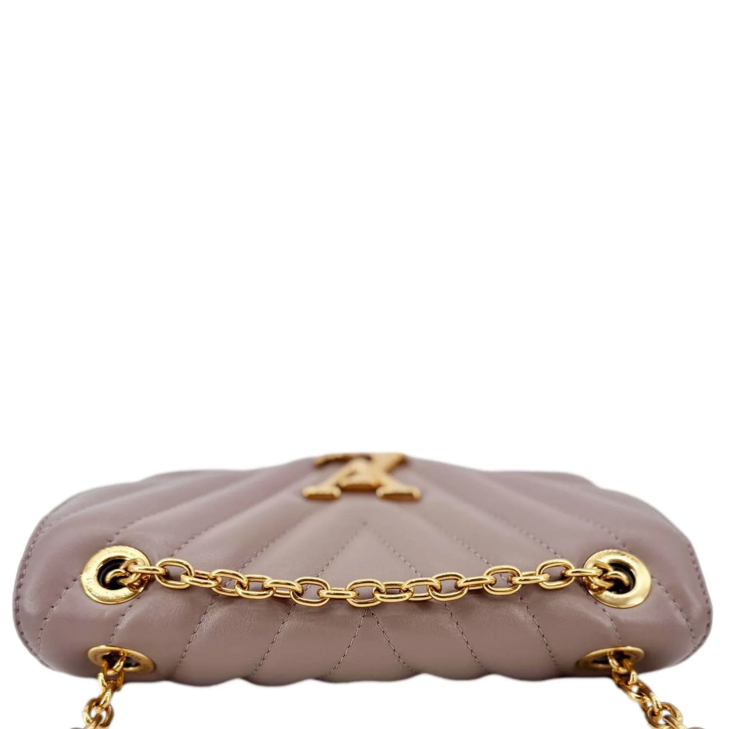 LOUIS VUITTON New Wave Chain MM Calfskin Leather Shoulder Bag Beige - Image 6