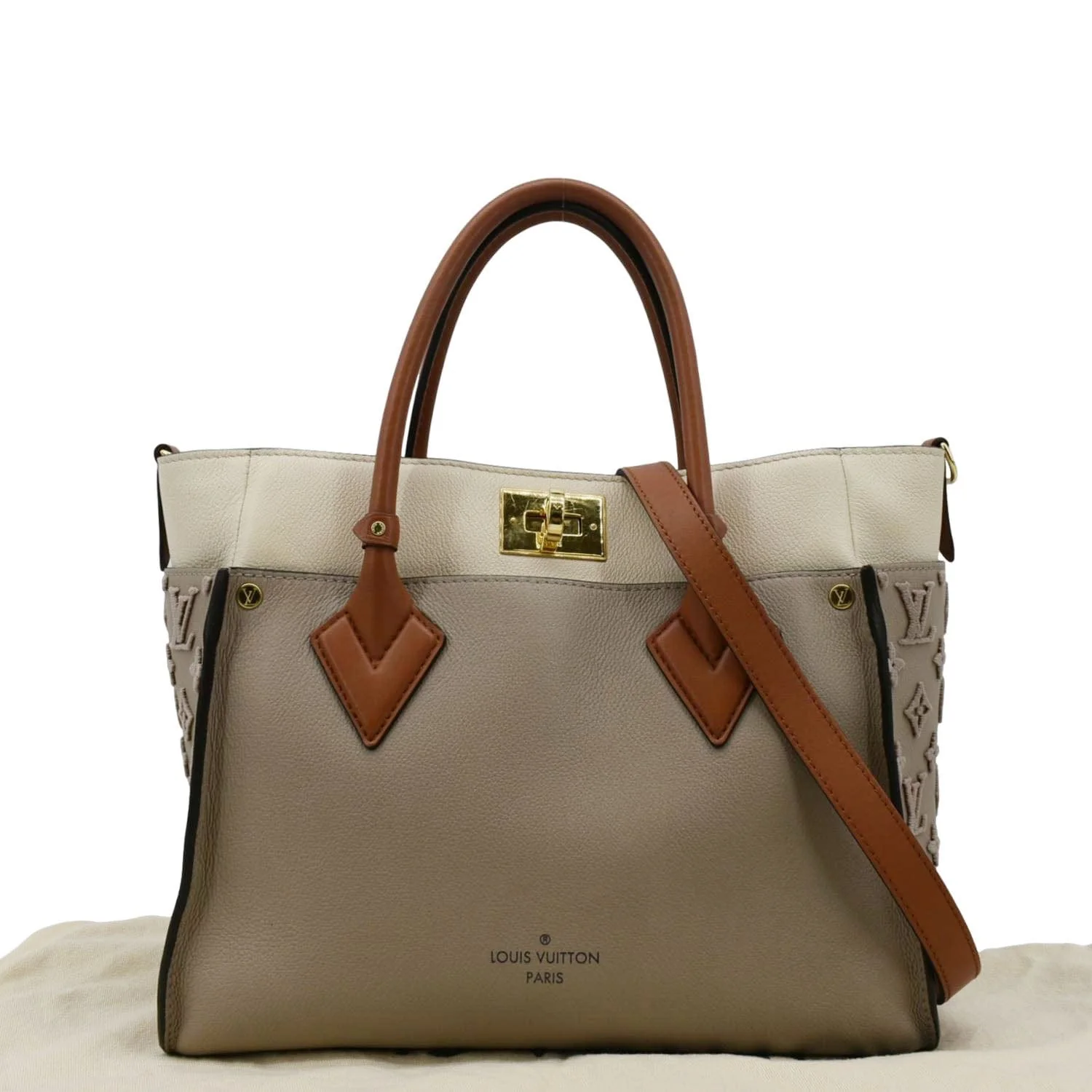 LOUIS VUITTON On My Side MM Leather Shoulder Bag Cream - Image 3