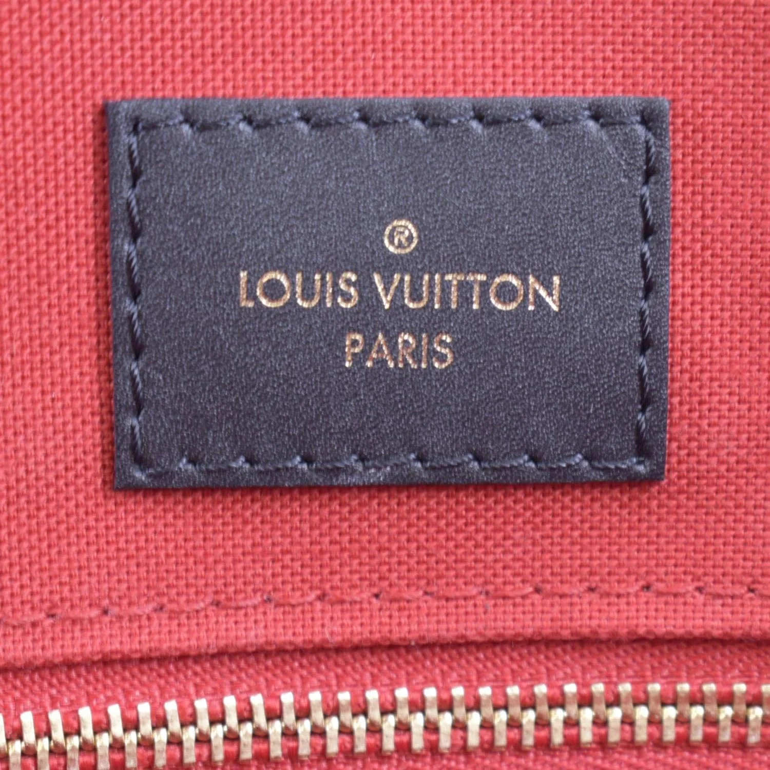 LOUIS VUITTON Onthego GM Giant Monogram Canvas Tote Shoulder Bag Brown - Image 12