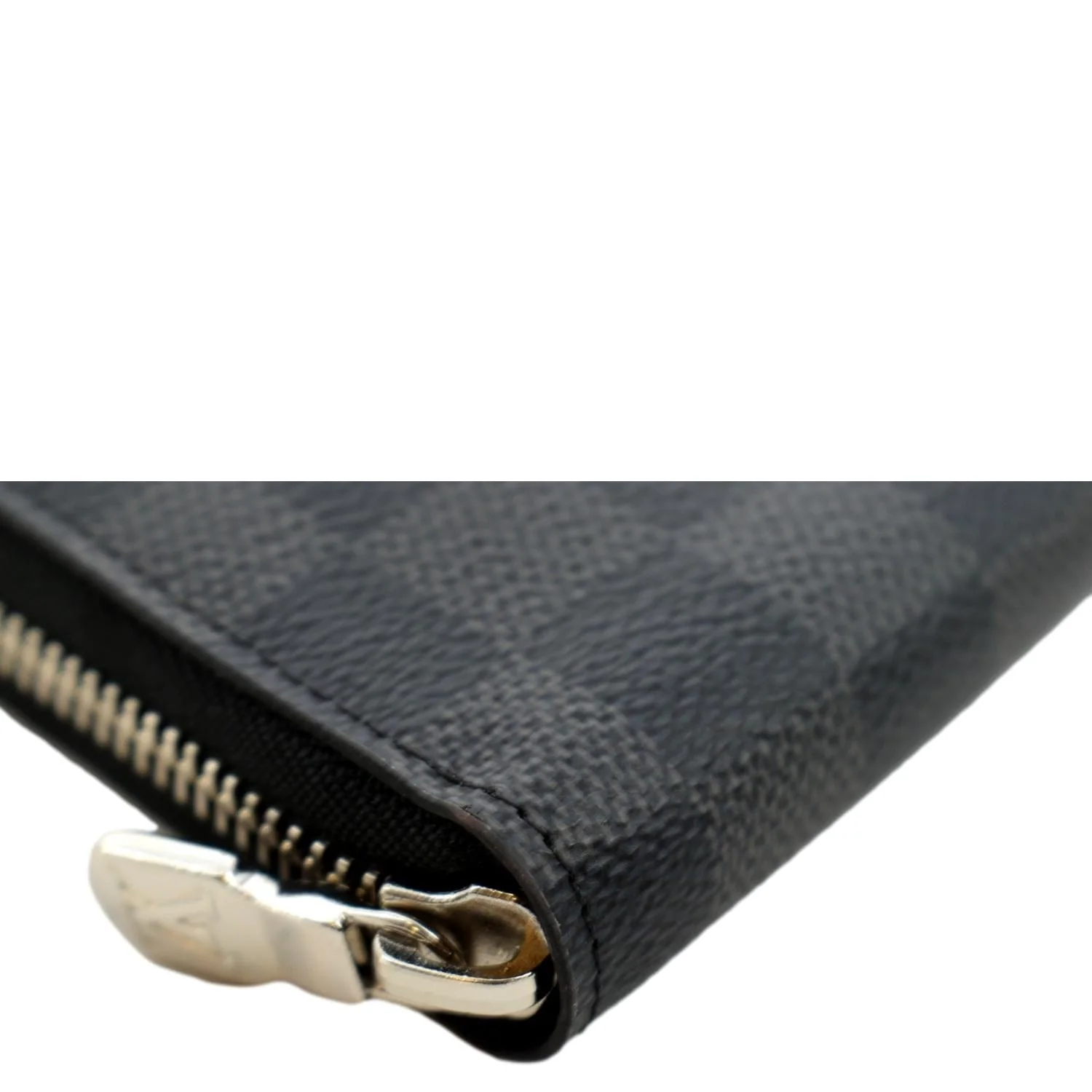 LOUIS VUITTON Zippy Organizer Damier Graphite Wallet Black - Image 5