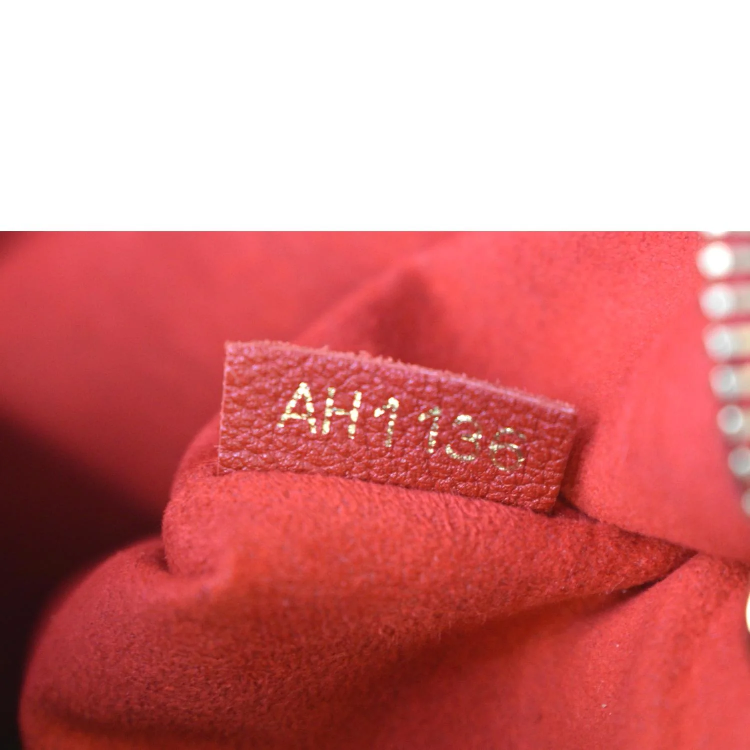 LOUIS VUITTON Pallas Shopper Chain Monogram Canvas Shoulder Bag Brown - Image 11
