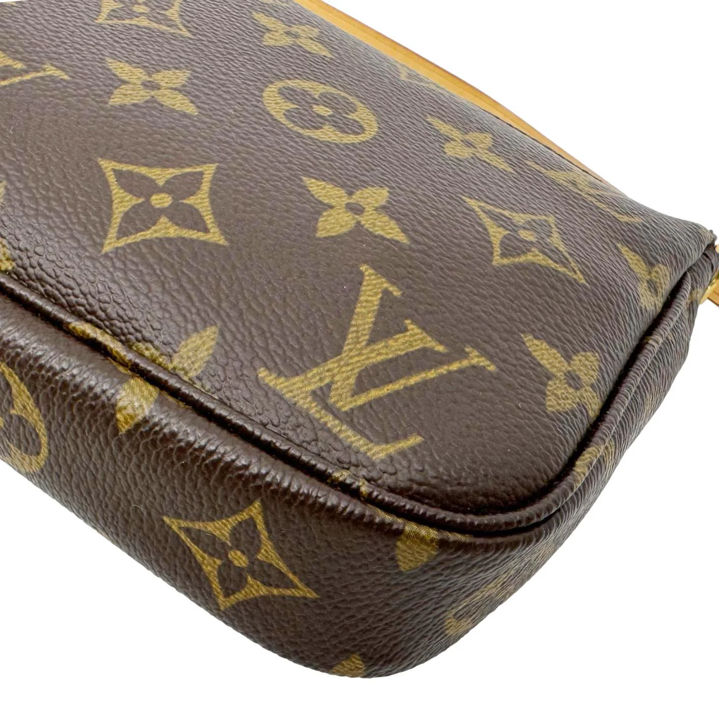 LOUIS VUITTON Pochette Accessoires Monogram Canvas Shoulder Bag Brown - Image 9
