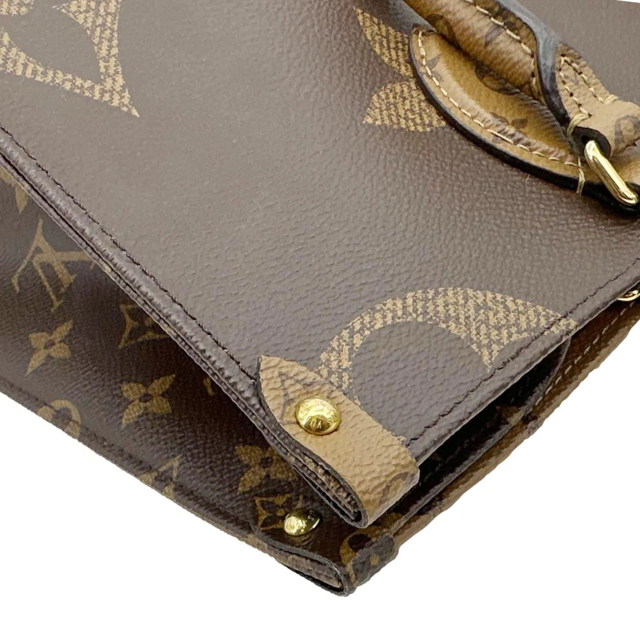 LOUIS VUITTON Onthego MM Giant Monogram Reverse Canvas Tote Bag Brown - Image 7