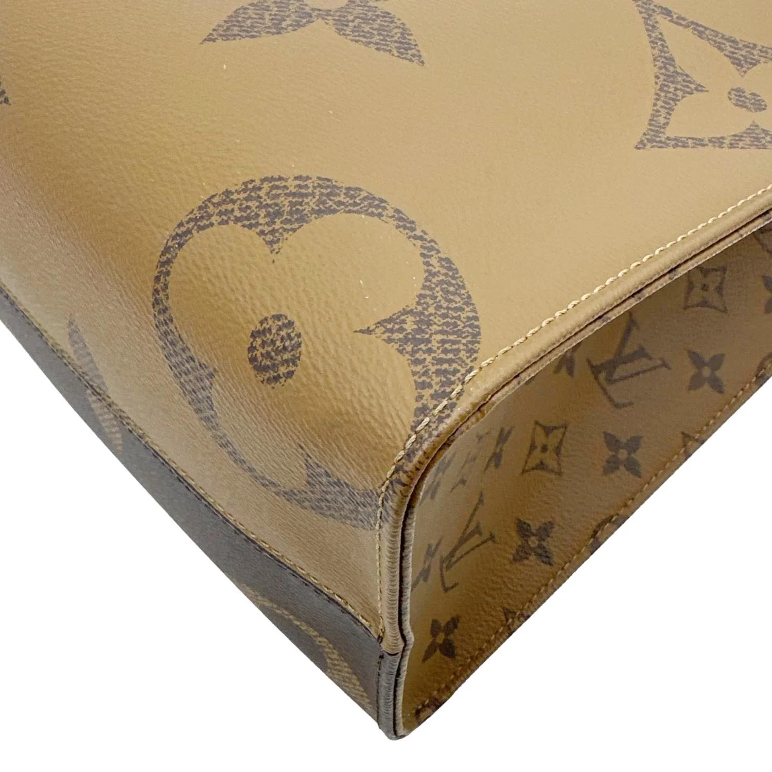 LOUIS VUITTON Onthego MM Giant Monogram Reverse Canvas Tote Bag Brown - Image 8