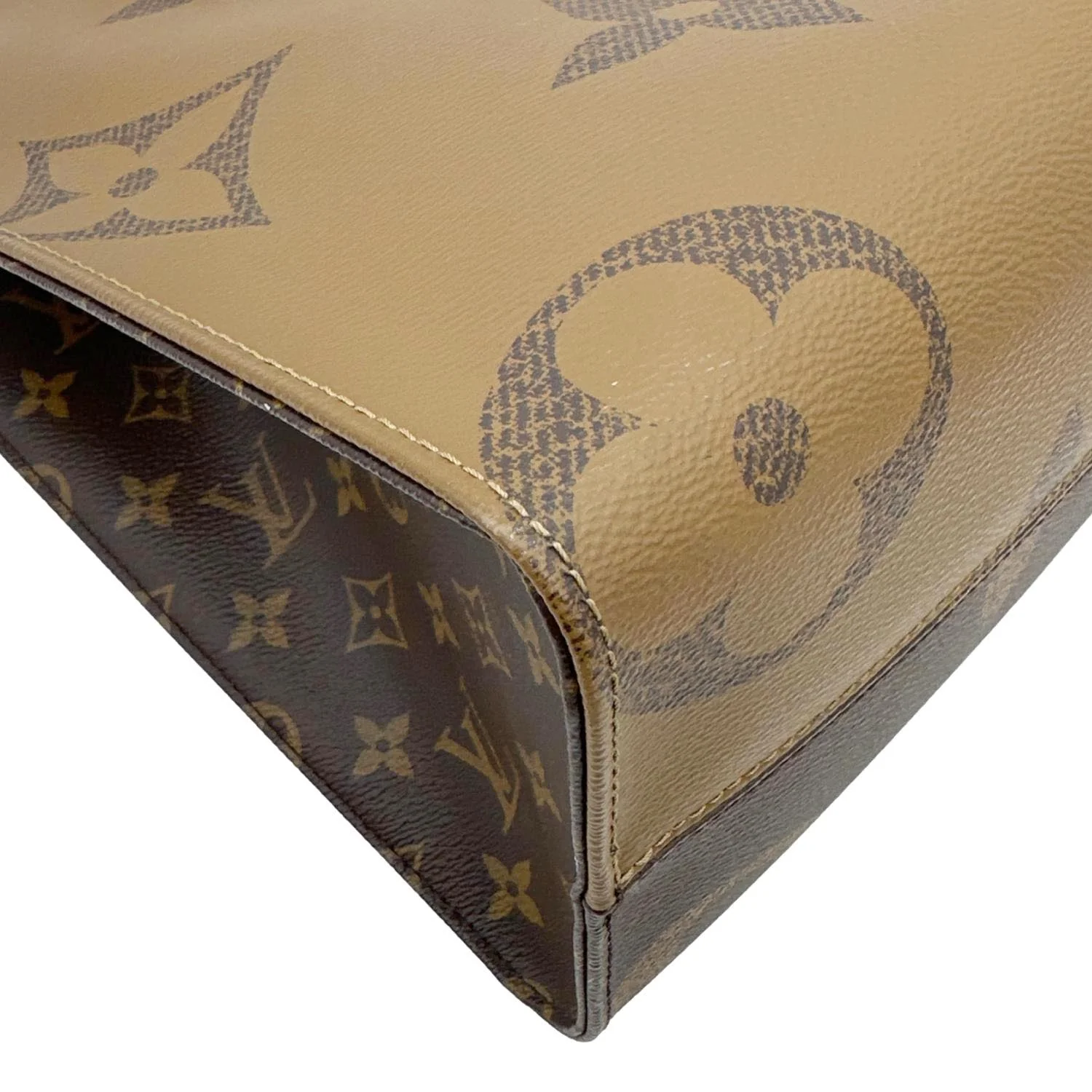 LOUIS VUITTON Onthego MM Giant Monogram Reverse Canvas Tote Bag Brown - Image 9