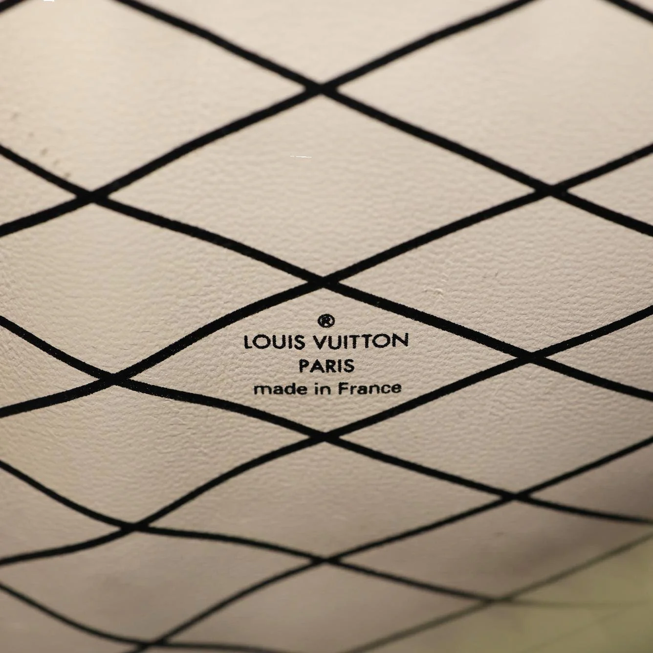LOUIS VUITTON Trunk Clutch Reverse Monogram Crossbody Bag Brown - Image 13