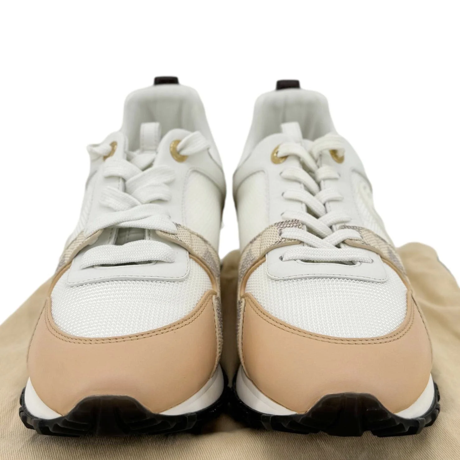 LOUIS VUITTON Run Away Calfskin Damier Azur Sneakers White Size 36.5 - Image 2