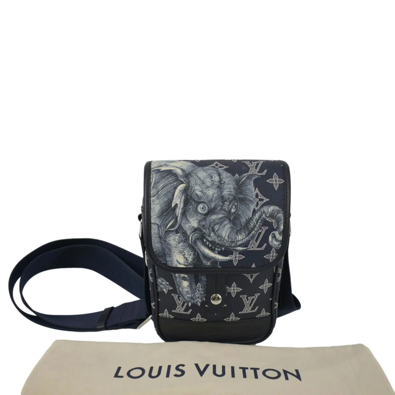 LOUIS VUITTON Monogram Savanna Elephant Chapman Brothers Canvas Shoulder Bag Blue - Image 4