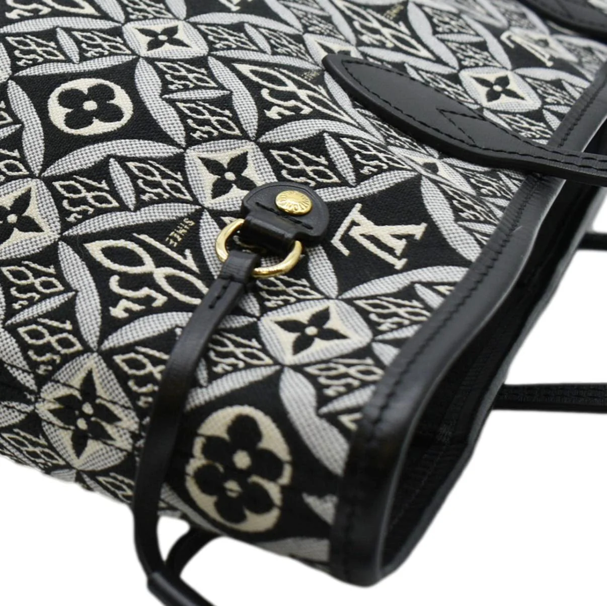 LOUIS VUITTON Since 1854 Neverfull MM Jacquard Shoulder Bag Black - Image 5