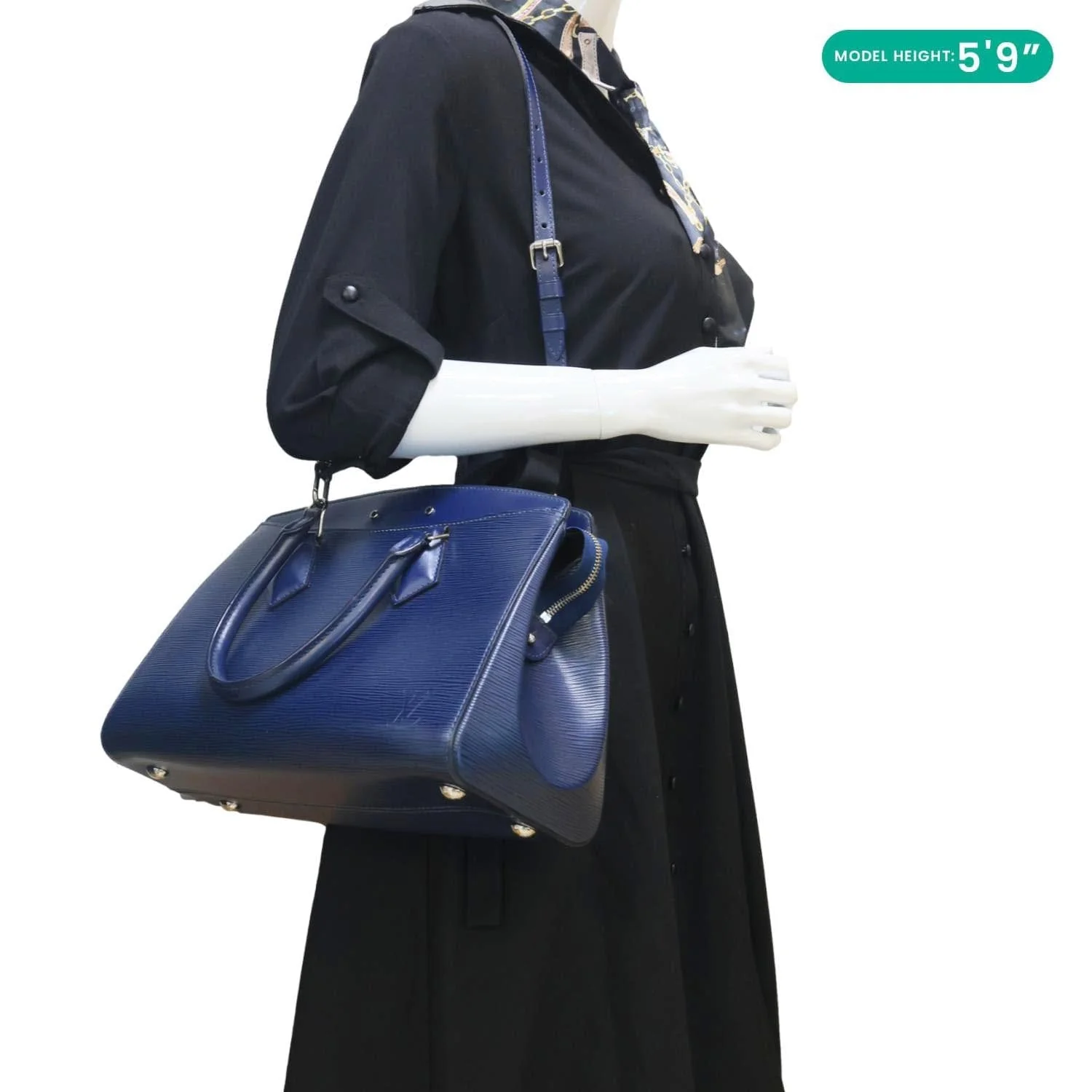 LOUIS VUITTON Soufflot NM MM Epi Leather Crossbody Bag Navy Blue - Image 2