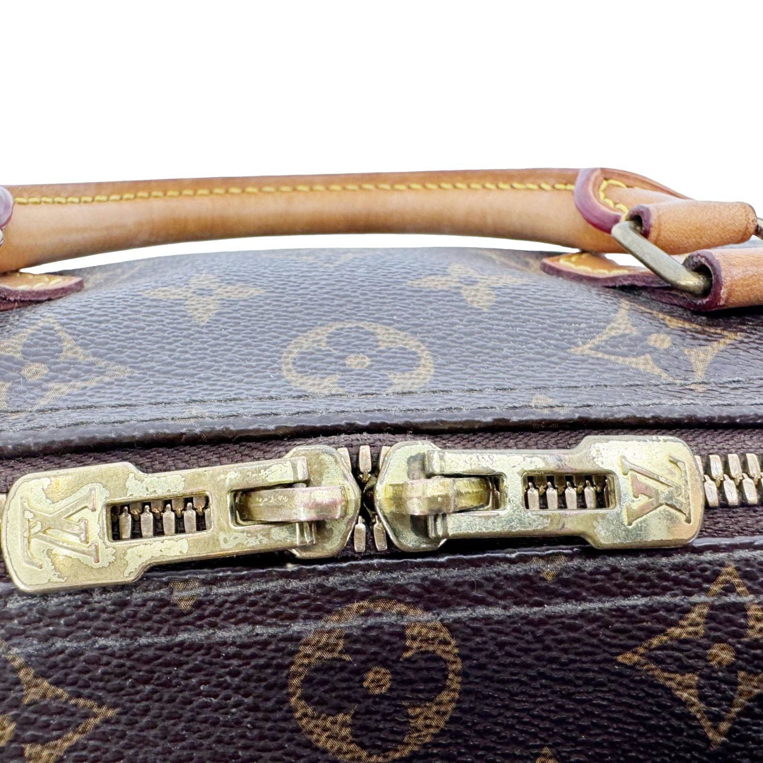 LOUIS VUITTON Speedy 30 Bandouliere Monogram Canvas Crossbody Bag Brown - Image 17