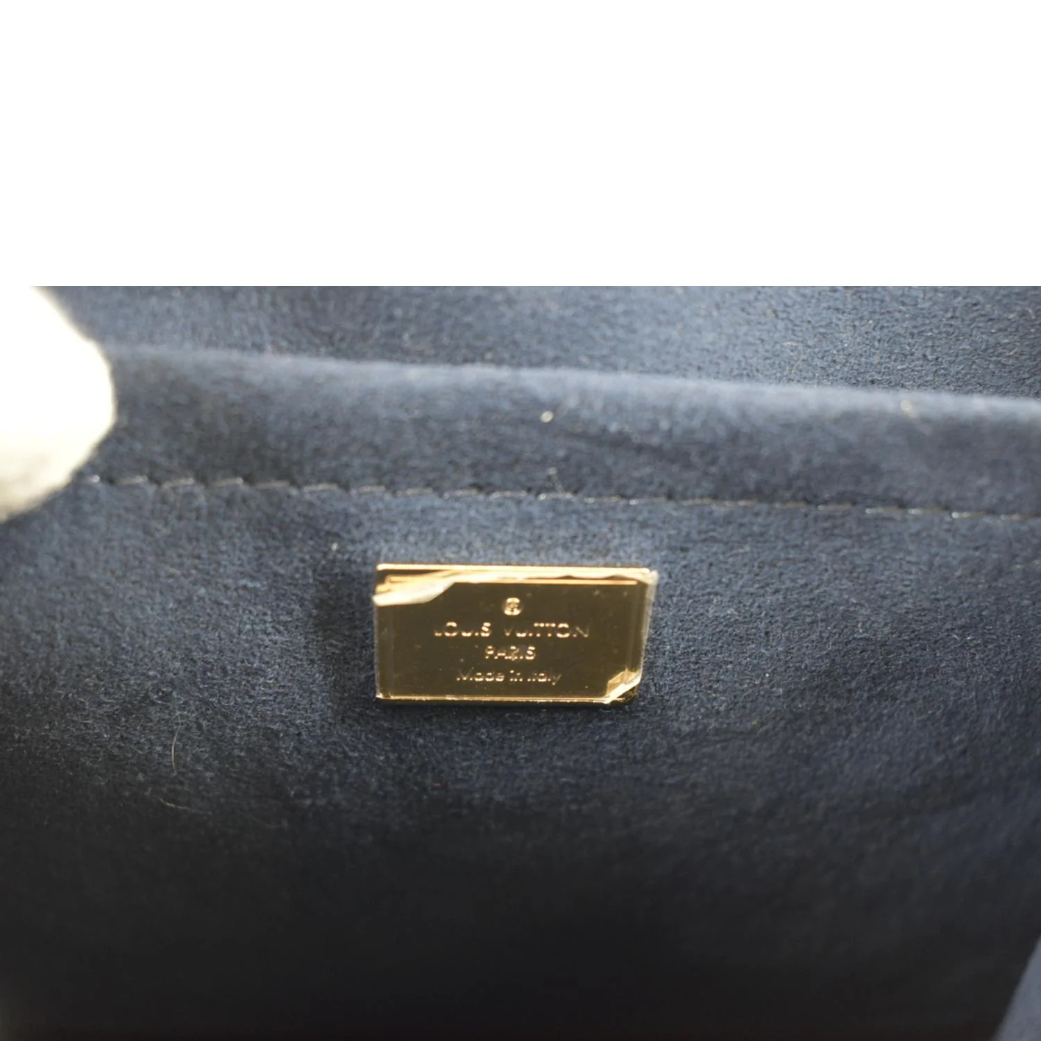 LOUIS VUITTON Spring Street Monogram Vernis Crossbody Bag Red - Image 14
