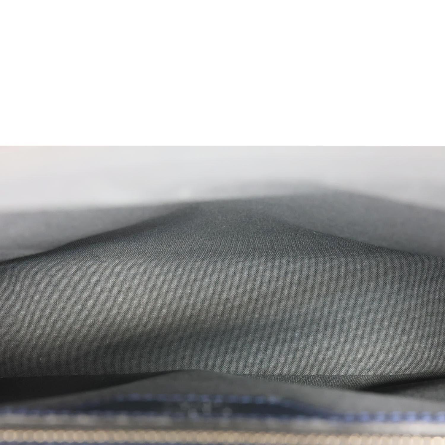 LOUIS VUITTON Roman Taiga Leather Shoulder Bag Black - Image 10