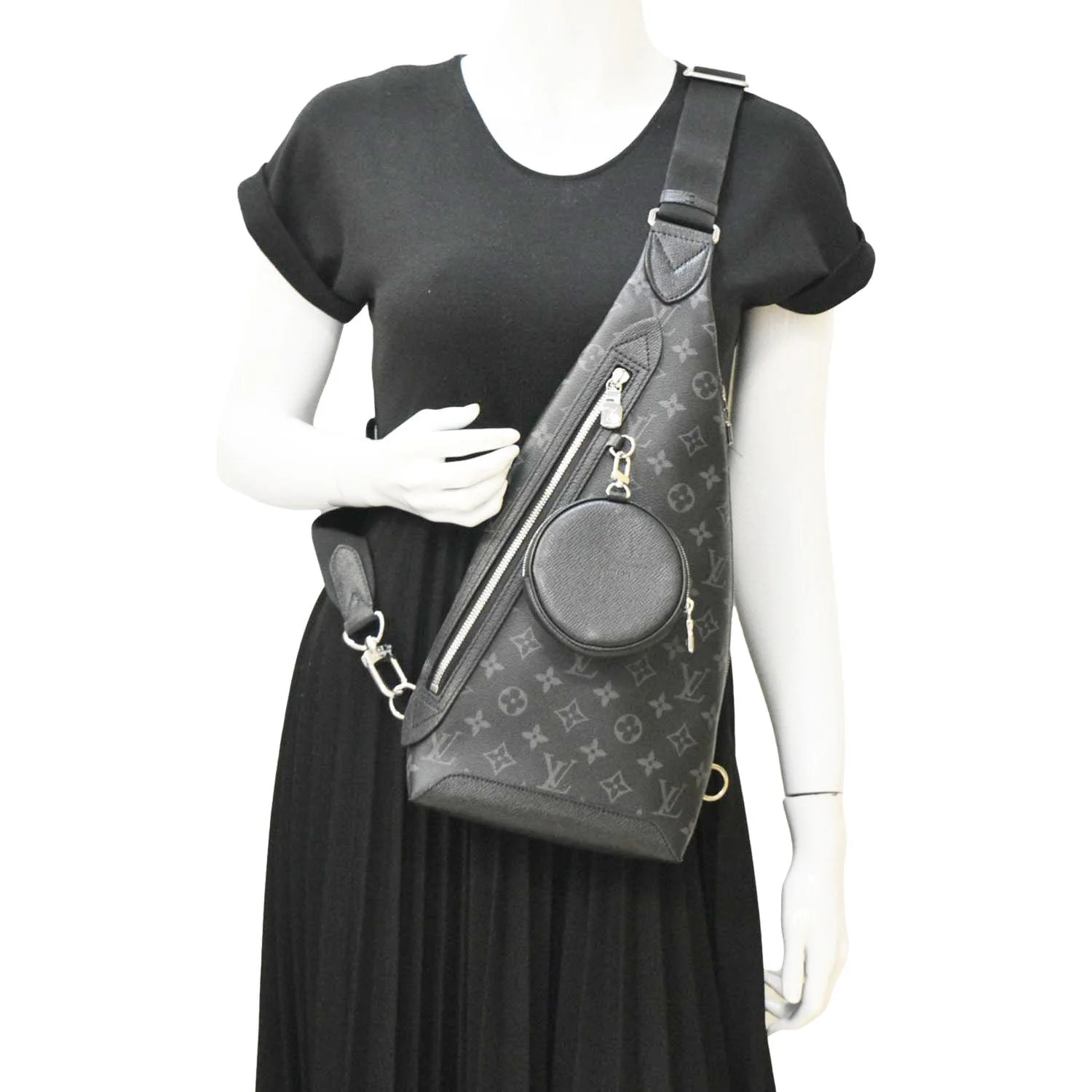 LOUIS VUITTON Duo Slingbag Taigarama Crossbody Bag Black - Image 2