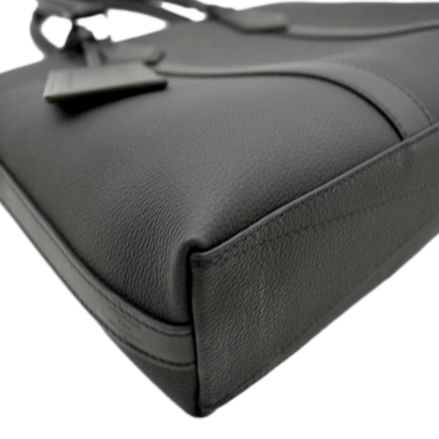 LOUIS VUITTON Takeoff Aerogram Grained Calf Leather Briefcase Black - Image 9