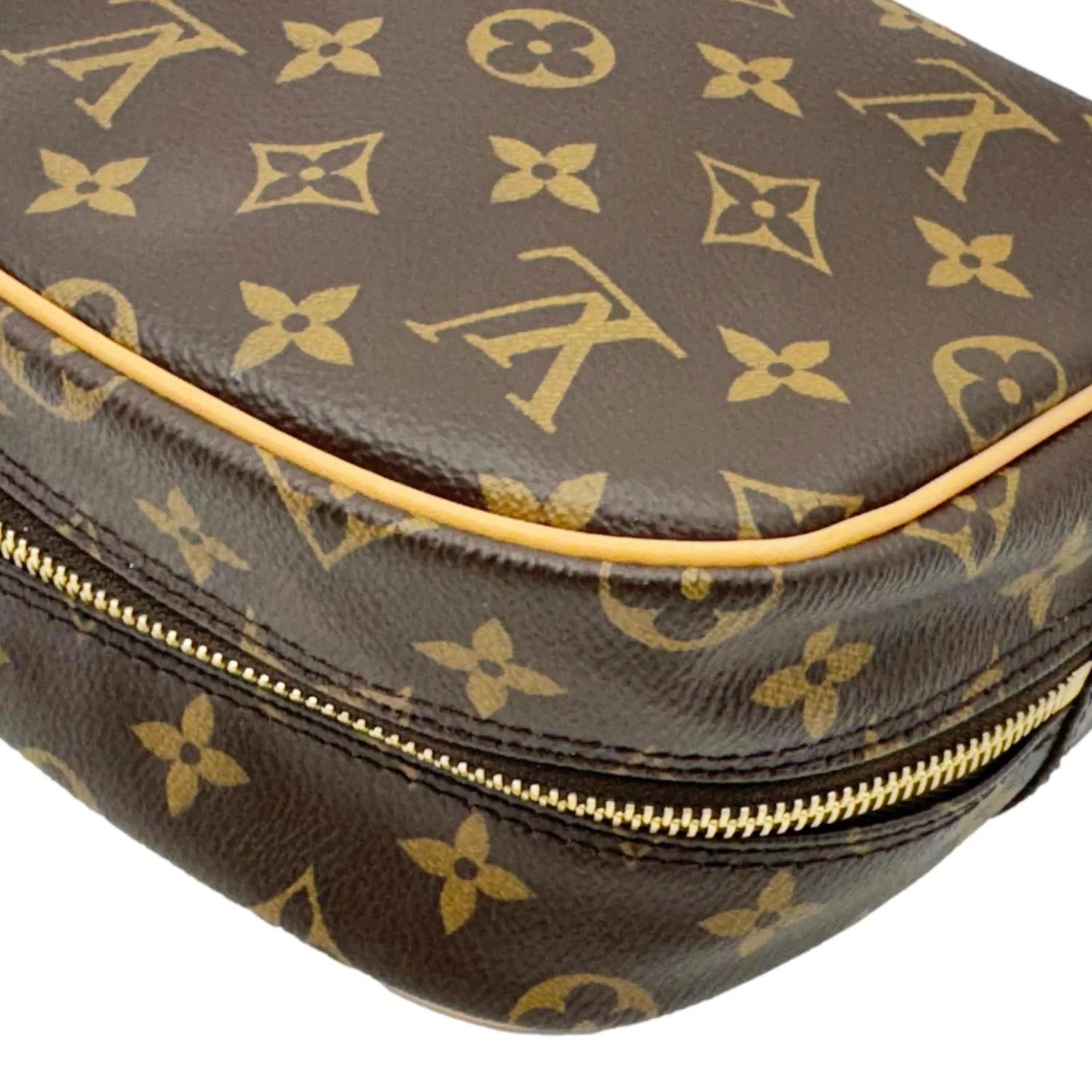 LOUIS VUITTON Toiletry 25 Monogram Canvas Cosmetic Pouch Brown - Image 6