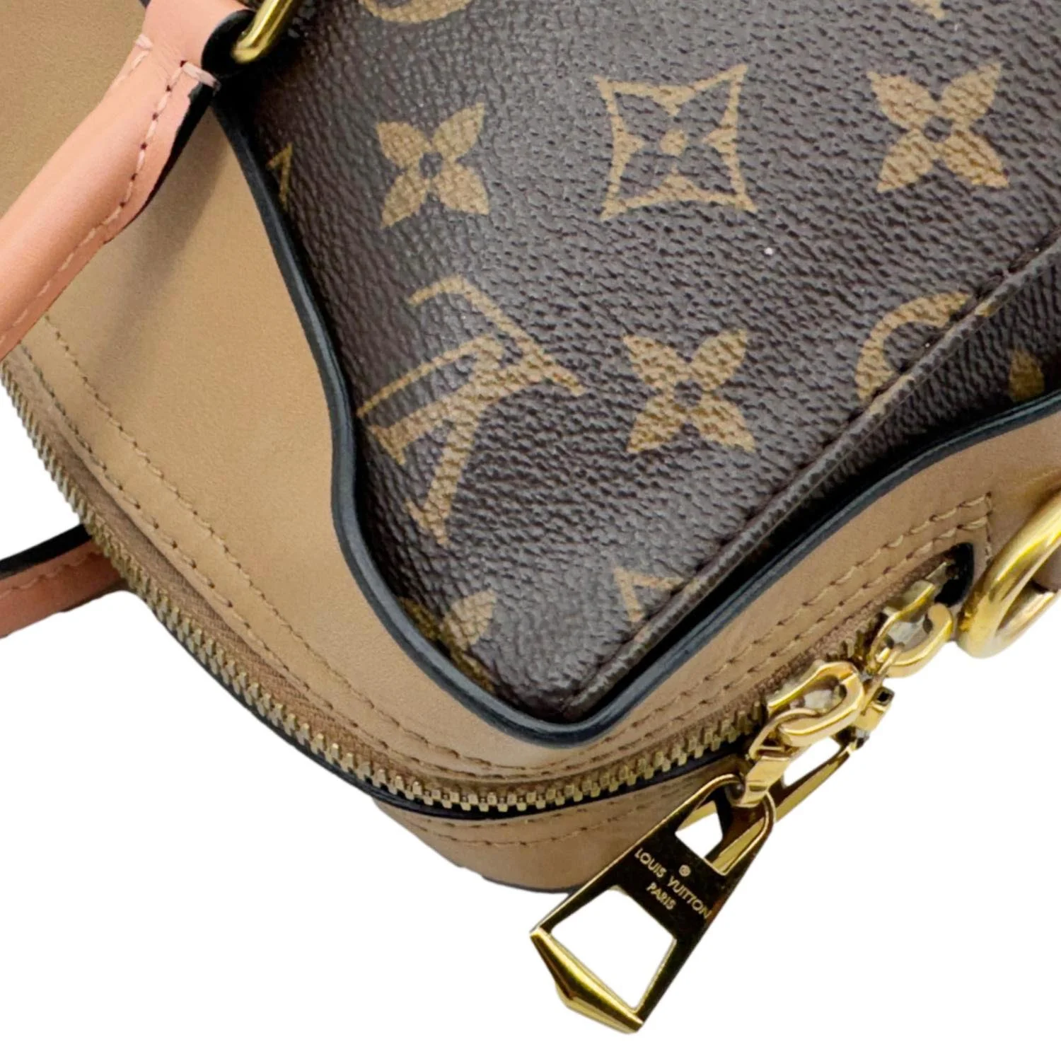 LOUIS VUITTON Tuileries Monogram Canvas Shoulder Bag Sesame - Image 5