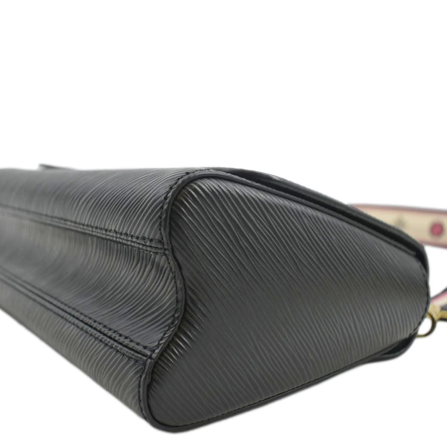LOUIS VUITTON LV Twist MM Epi Leather Shoulder Bag Black - Image 8