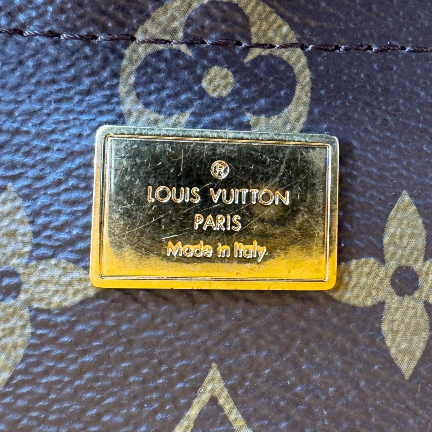 LOUIS VUITTON Venice Monogram Vernis Leather Shoulder Bag Bronze - Image 16