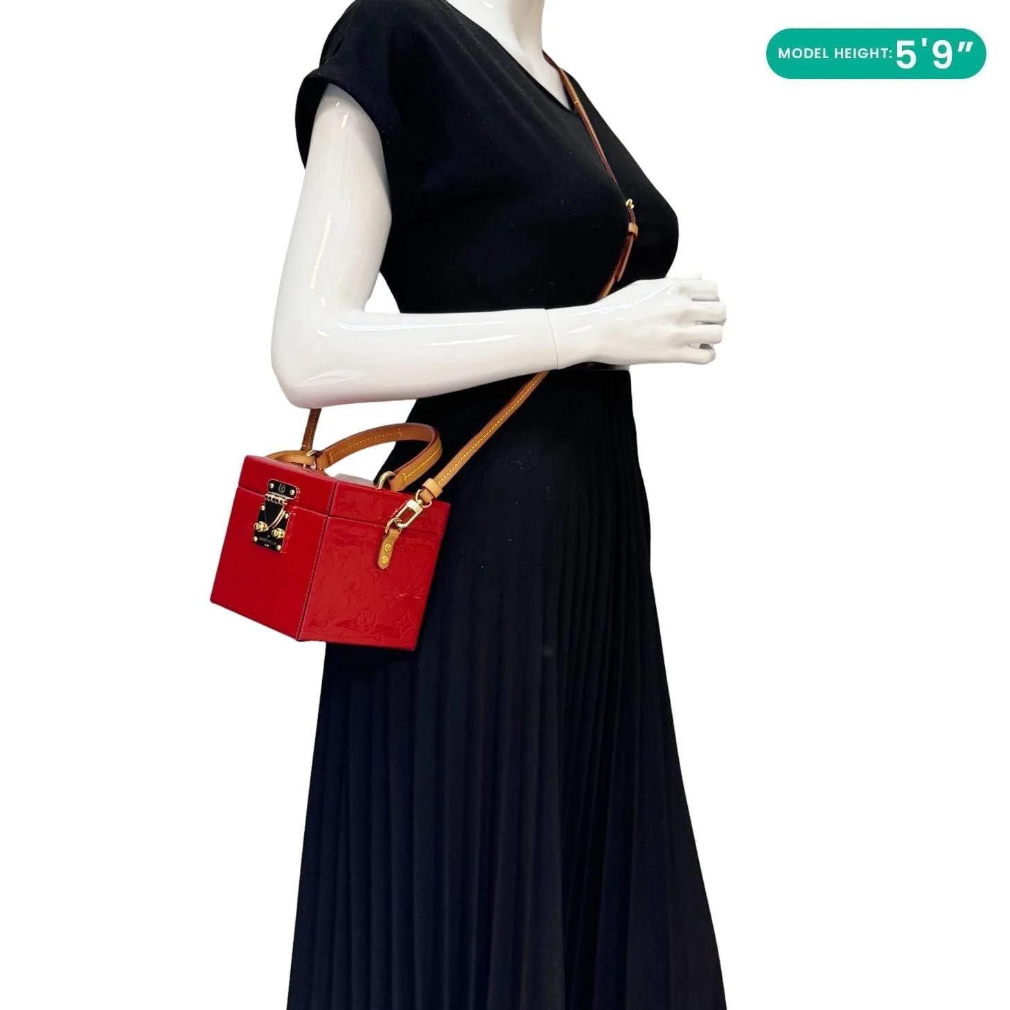 Louis Vuitton Bleecker Box Monogram Vernis Leather Shoulder Bag Red - Image 2