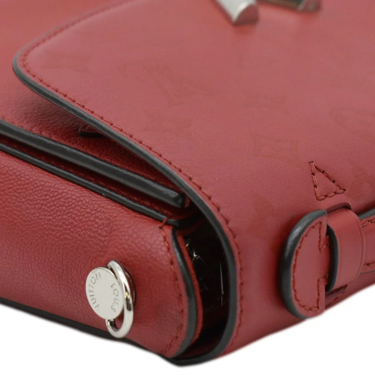 LOUIS VUITTON Very Monogram Leather Messenger Bag Red - Image 6