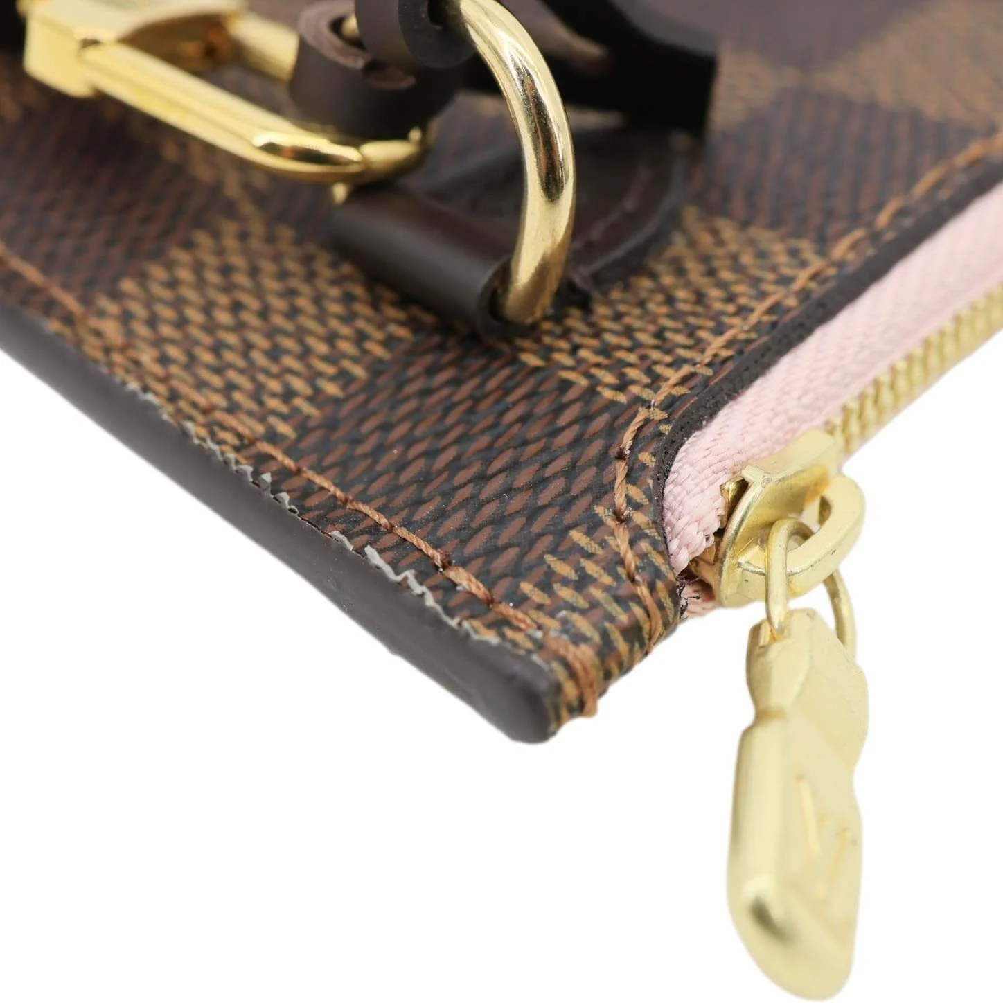 LOUIS VUITTON Neverfull Damier Ebene Wristlet Pouch Rose Ballerine - Image 5