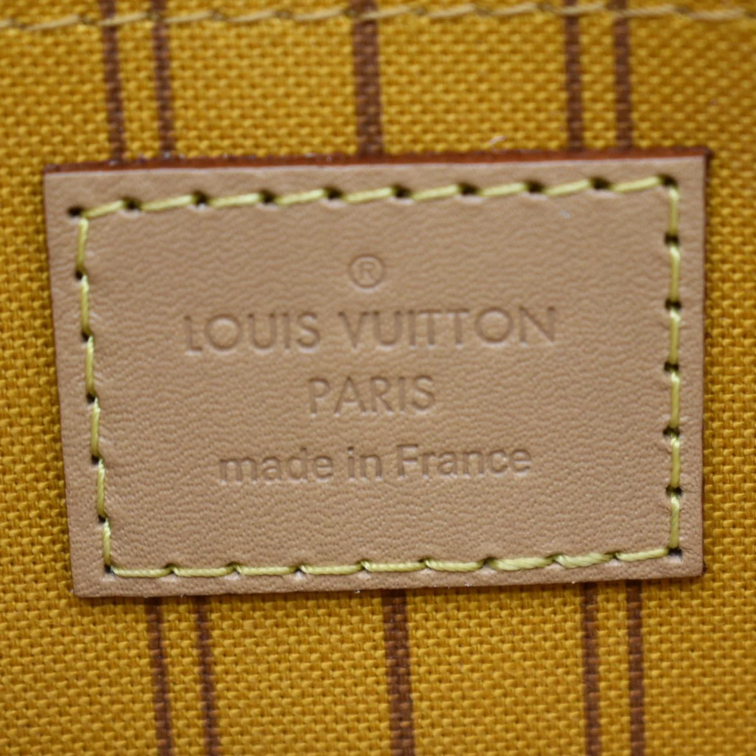LOUIS VUITTON Neverfull GM Damier Azur Pochette Wristlet Pouch White - Image 11