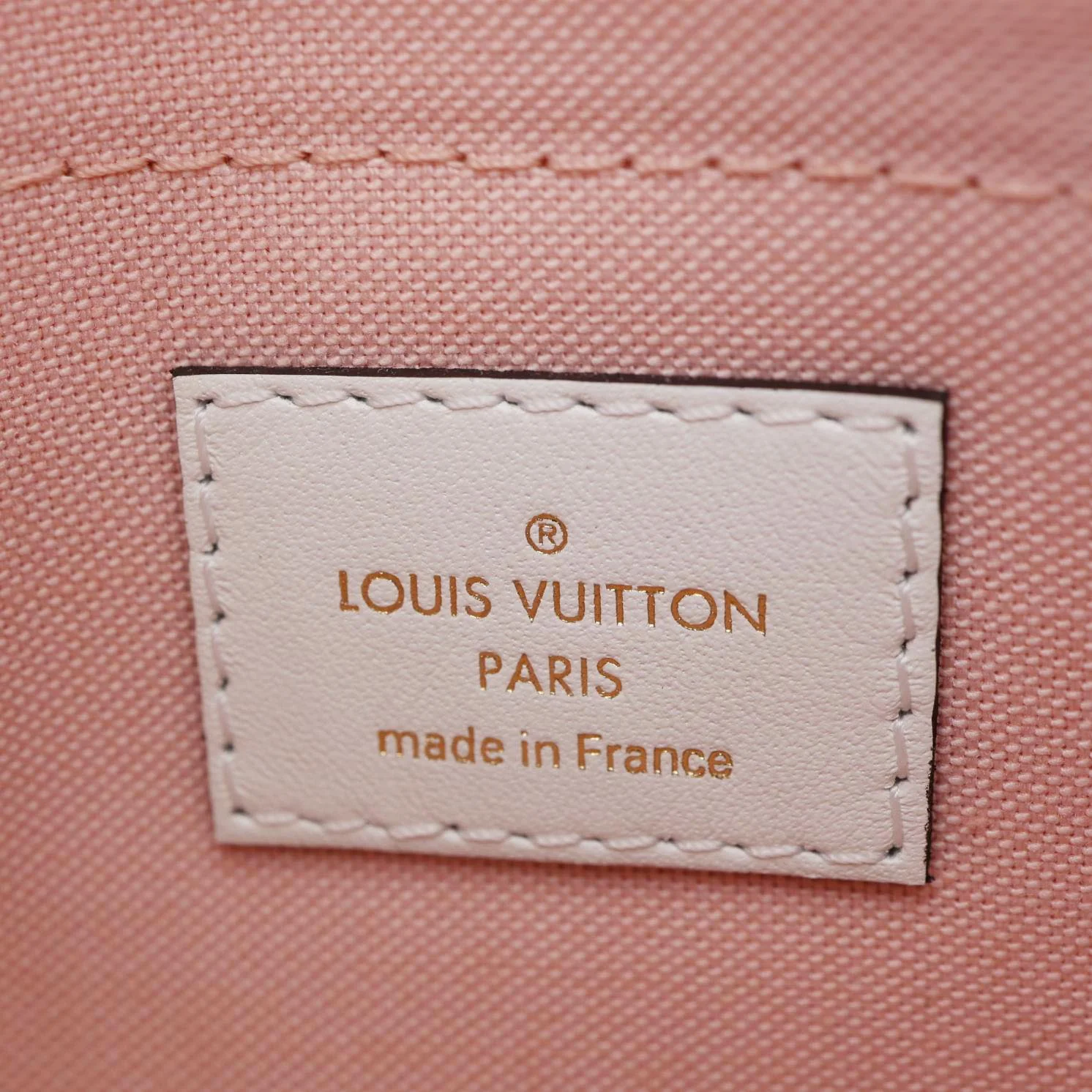 LOUIS VUITTON Neverfull MM Pochette Monogram Canvas Wristlet White - Image 11