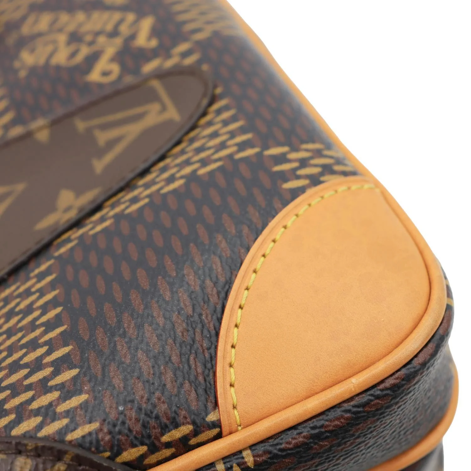 LOUIS VUITTON X Nigo Nil Monogram Ebene Canvas Messenger Bag Brown - Image 10
