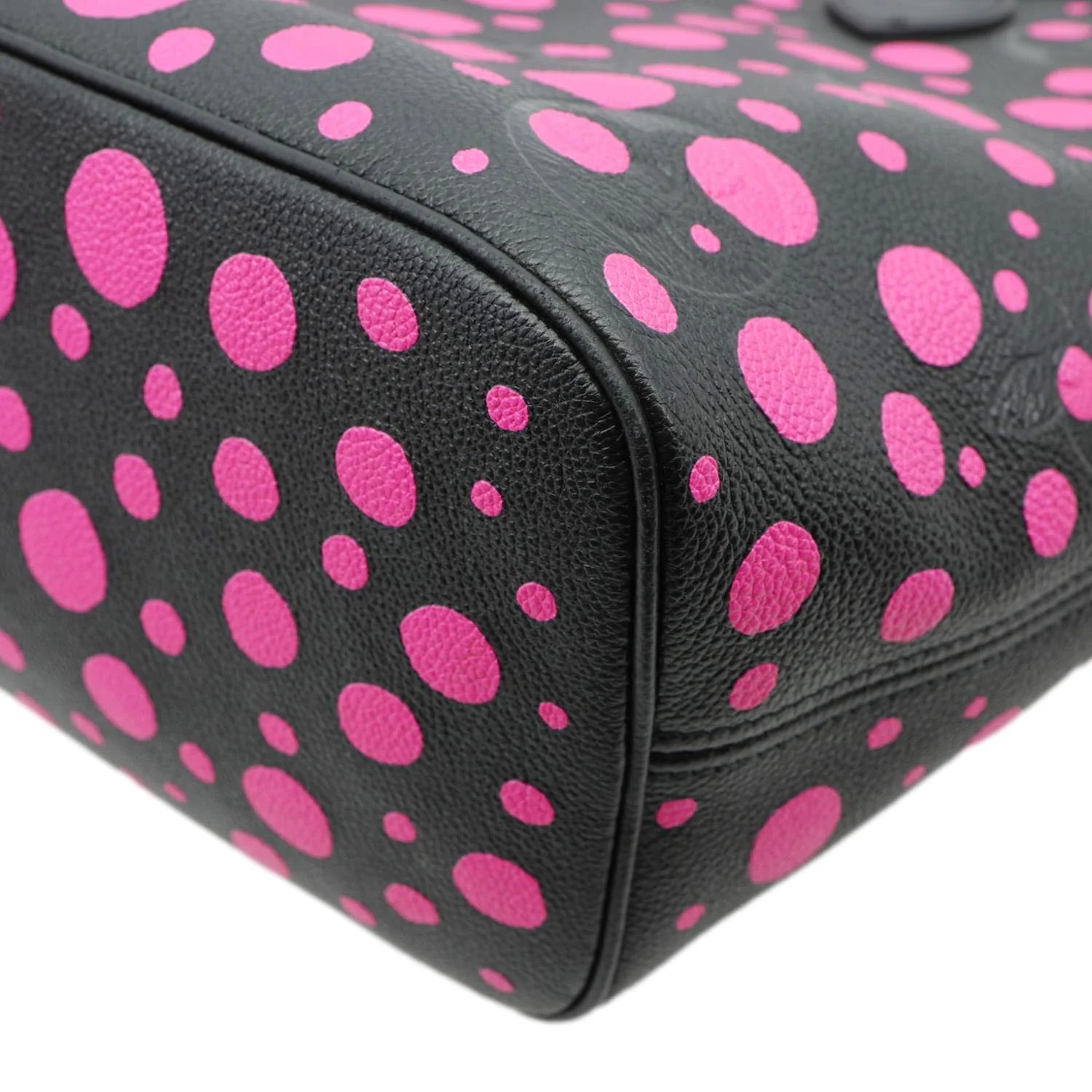 LOUIS VUITTON x YK Neverfull MM Infinity Dots Empreinte Leather Tote Bag Fuchsia - Image 10