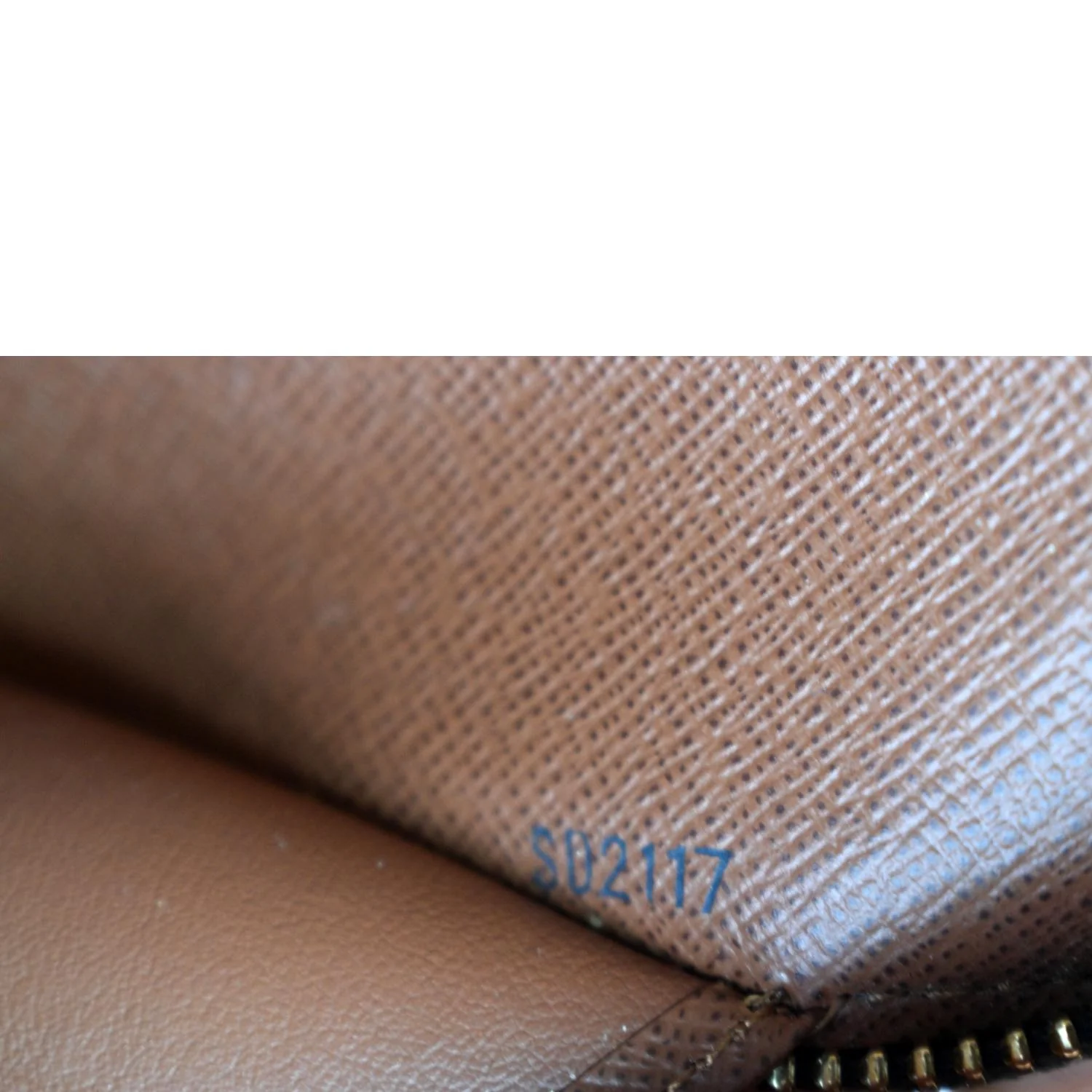 LOUIS VUITTON Zippy Organizer Monogram Canvas Wallet Brown - Image 11