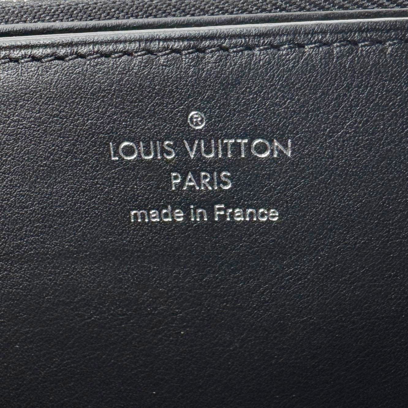 LOUIS VUITTON Mahina Perforated Leather Zippy Wallet Black - Image 13
