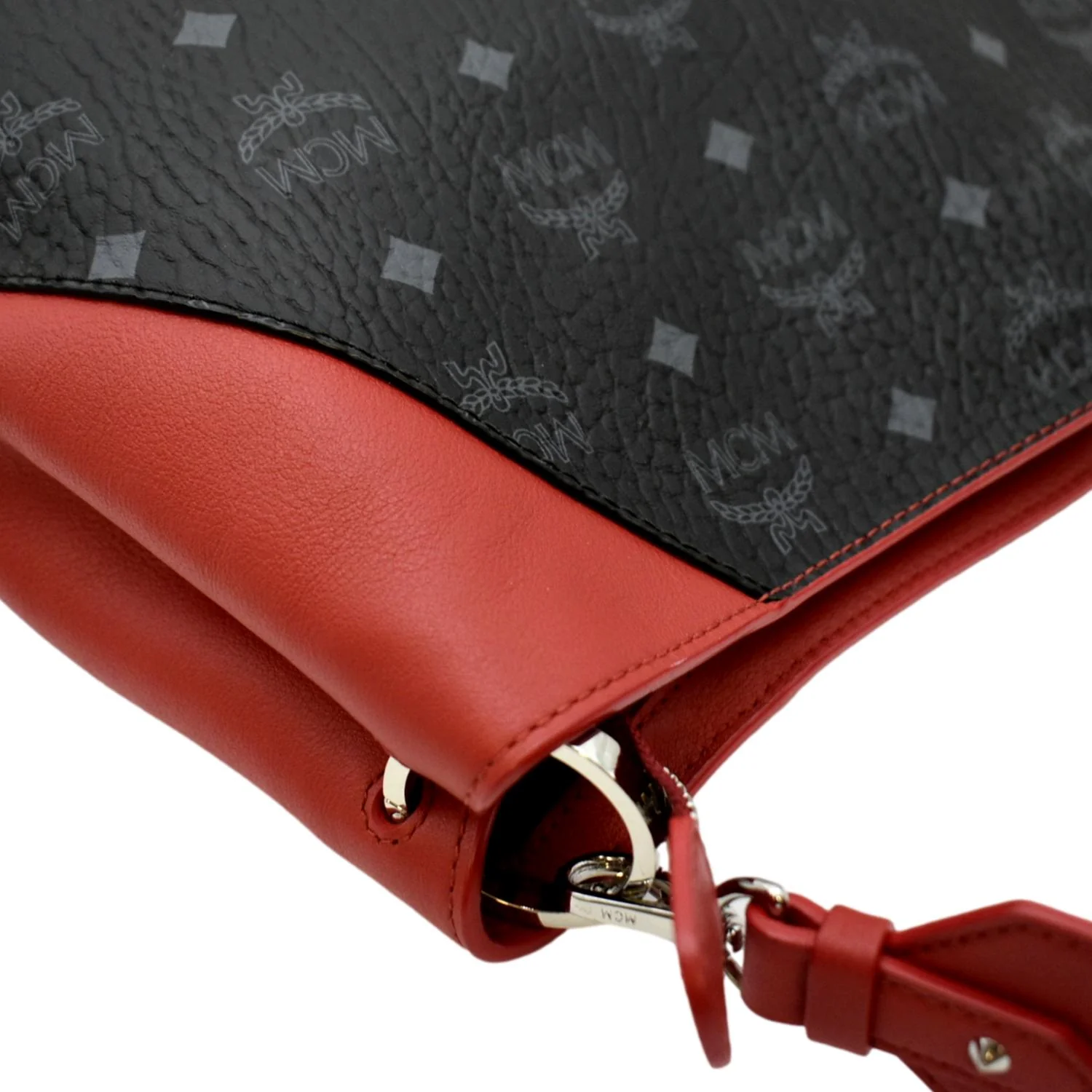 MCM Klara Visetos Medium Monogram Leather Hobo Bag Black - Image 5
