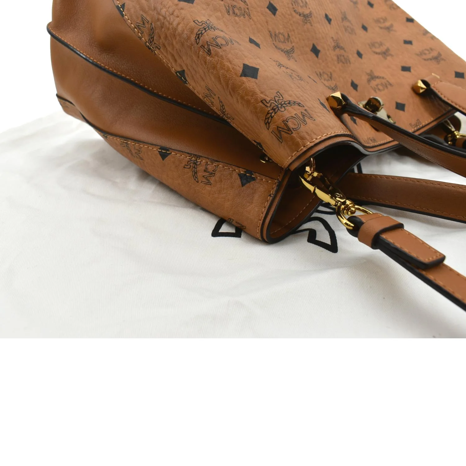 MCM Large Essential Visetos Monogram Print Tote Bag Cognac - Image 5