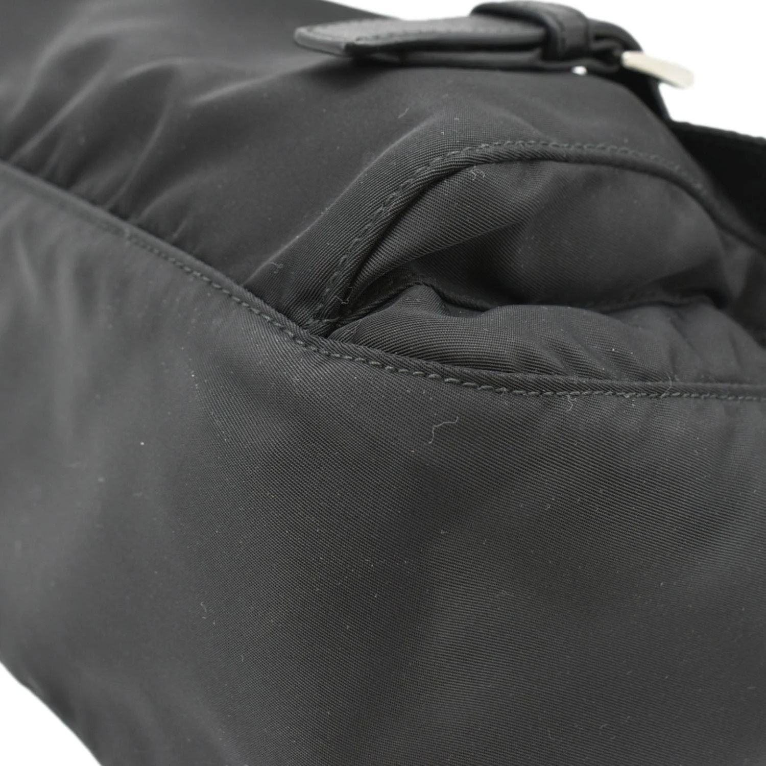 PRADA Vela Re-Edition Nylon Messenger Bag Black - Image 9