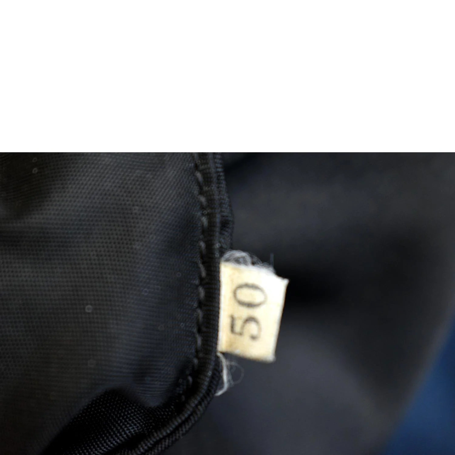 PRADA Tessuto Mini Re-Edition Nylon Shoulder Bag Black - Image 12