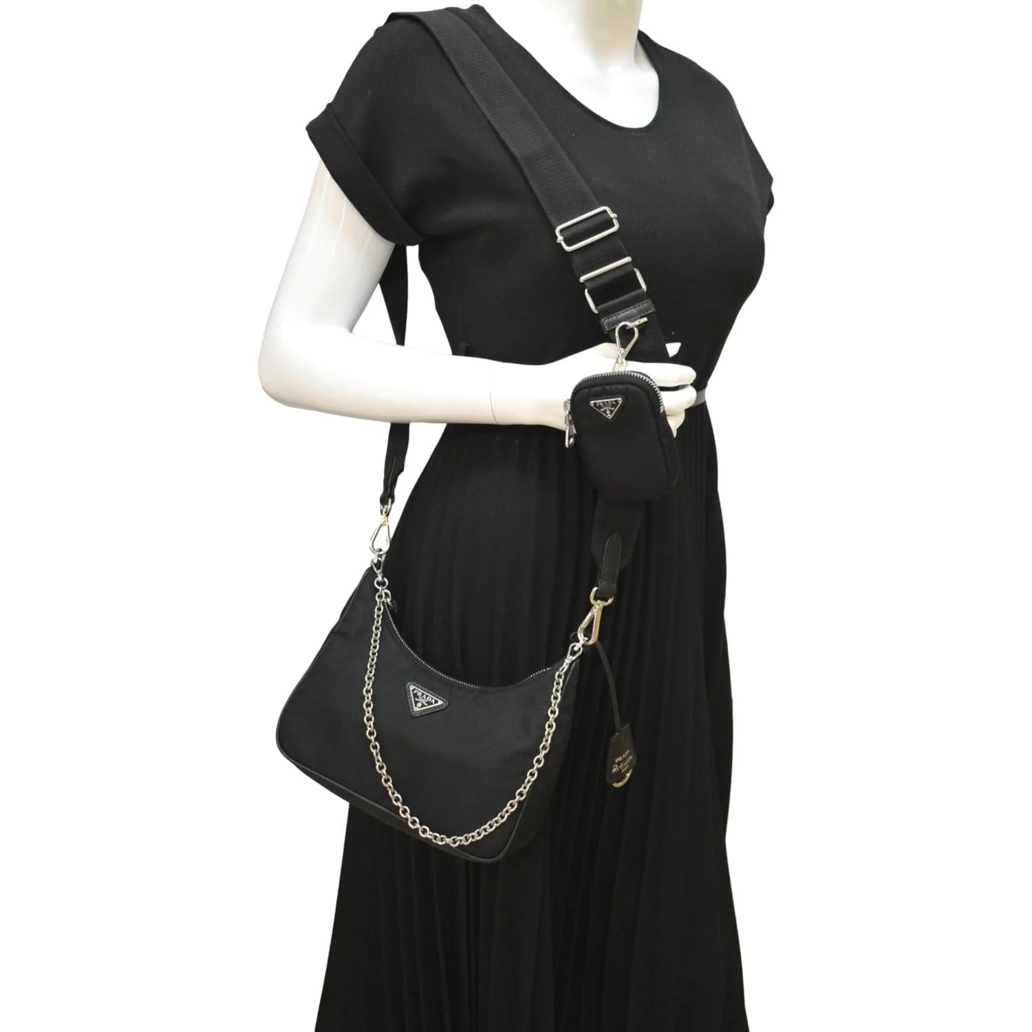 PRADA Re-Edition 2005 Re-Nylon Shoulder Bag Black - Image 2