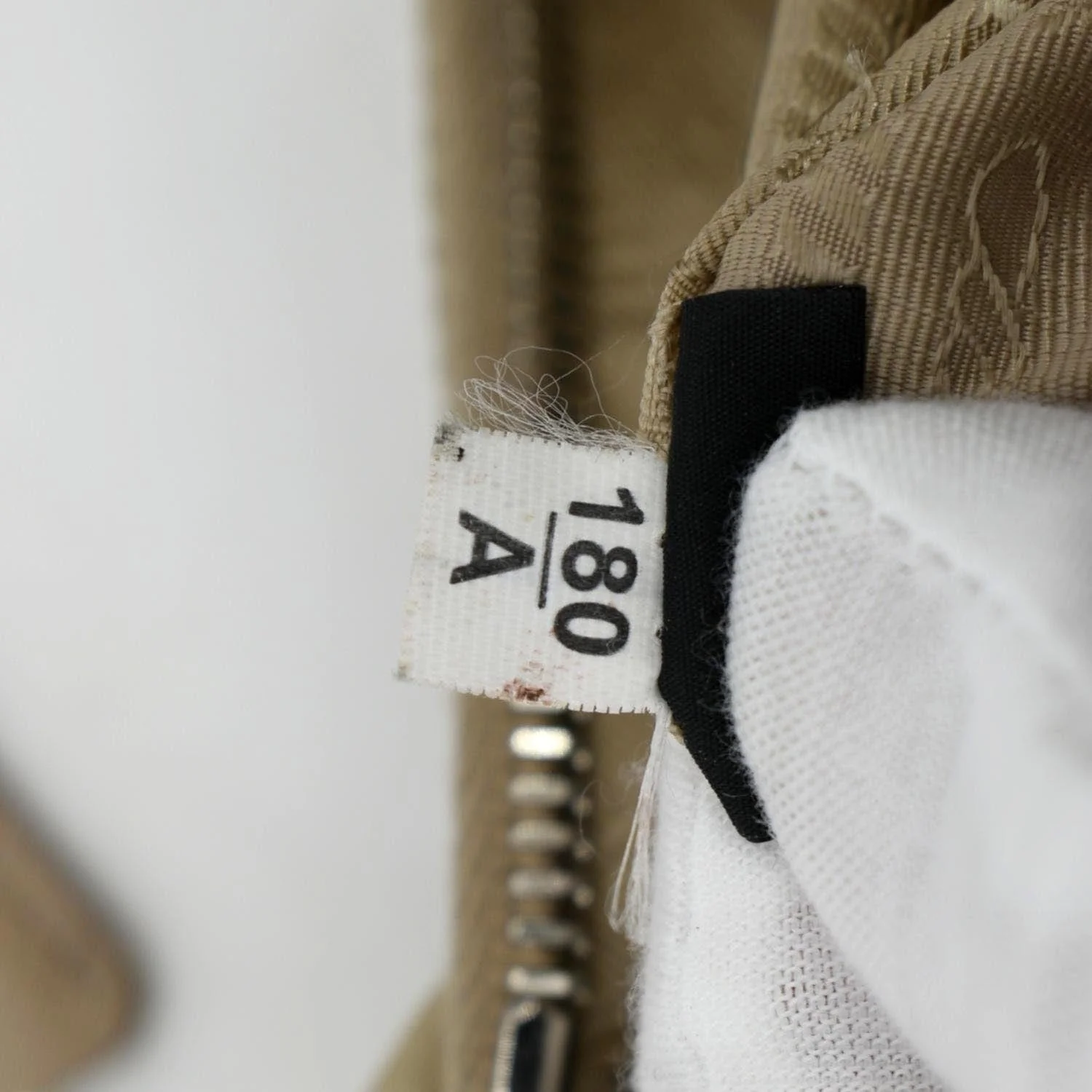 PRADA Re-Edition 2005 Re-Nylon Shoulder Bag Beige - Image 12
