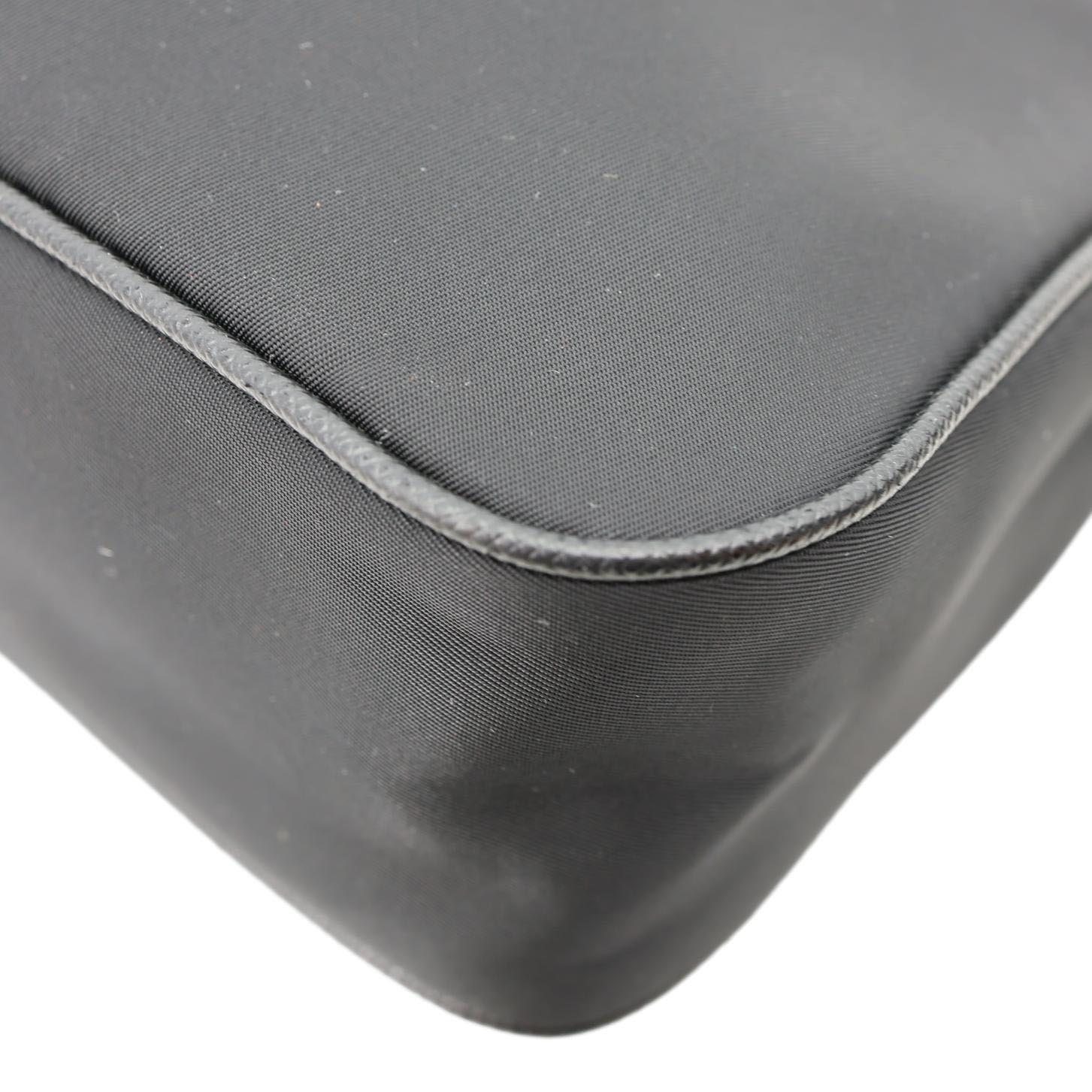PRADA Re-Edition 2005 Re-Nylon Shoulder Bag Black - Image 7