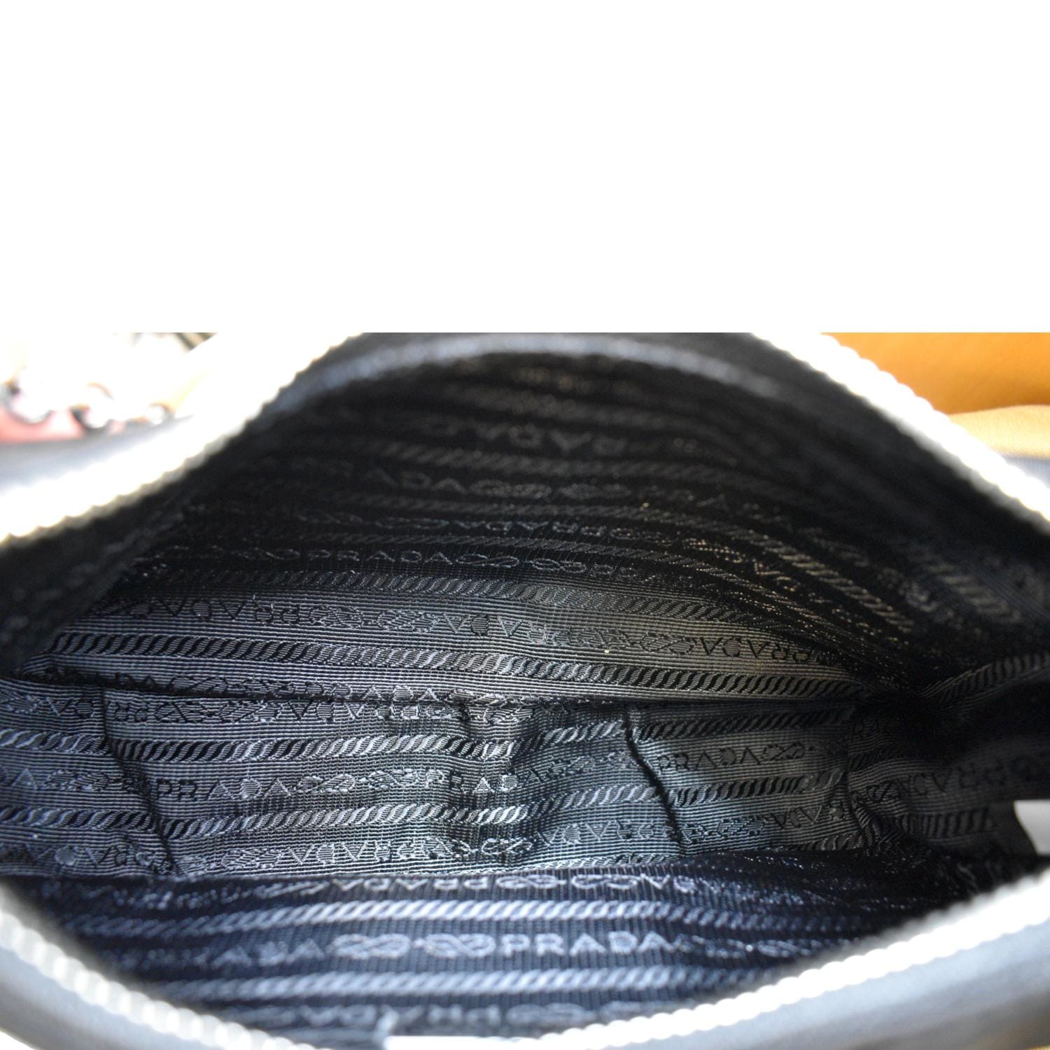 PRADA Re-Edition 2005 Nylon Shoulder Bag Black - Image 10