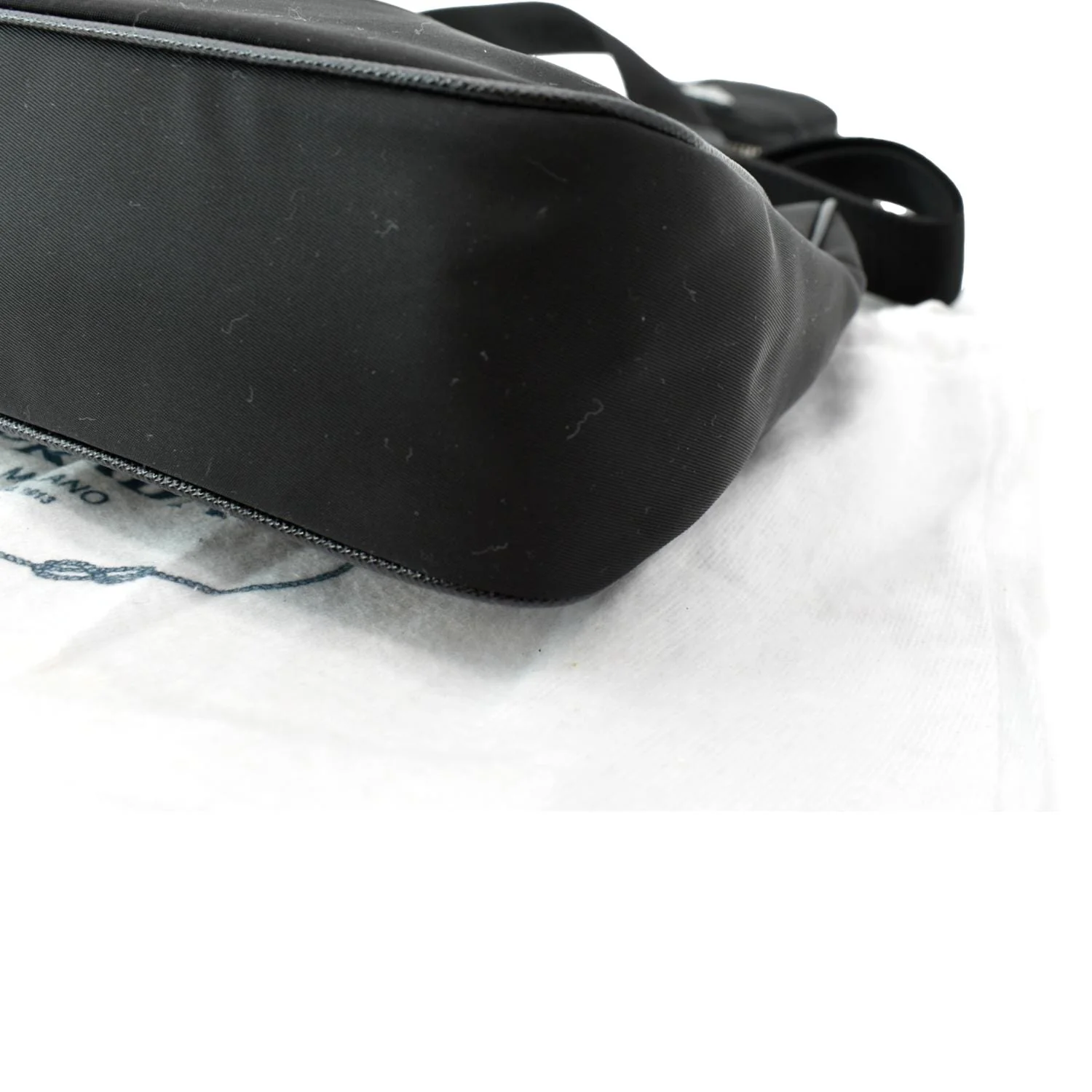 PRADA Re-Edition 2005 Nylon Shoulder Bag Black - Image 8