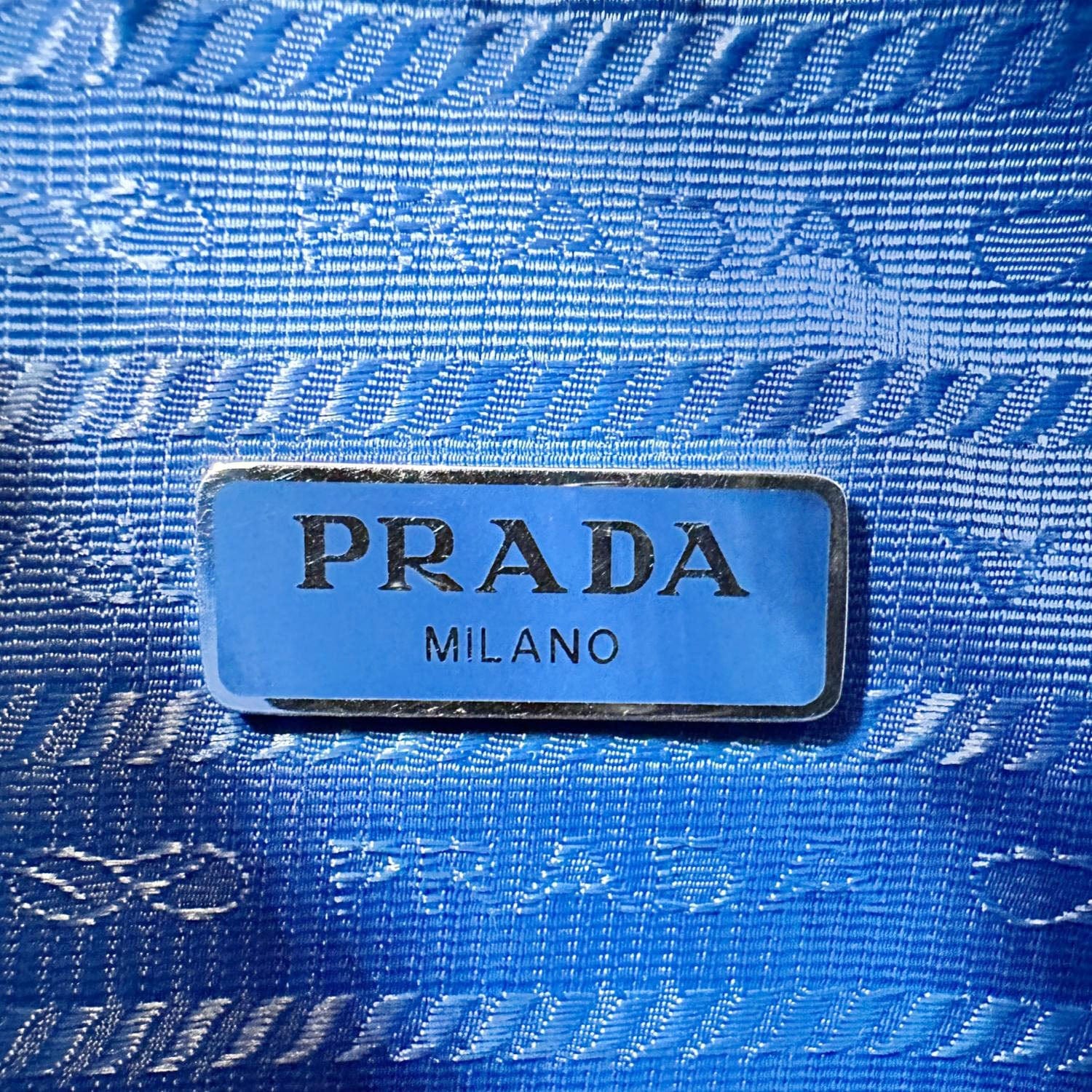 PRADA Re-Edition 2000 Nylon Hobo Bag Blue - Image 15